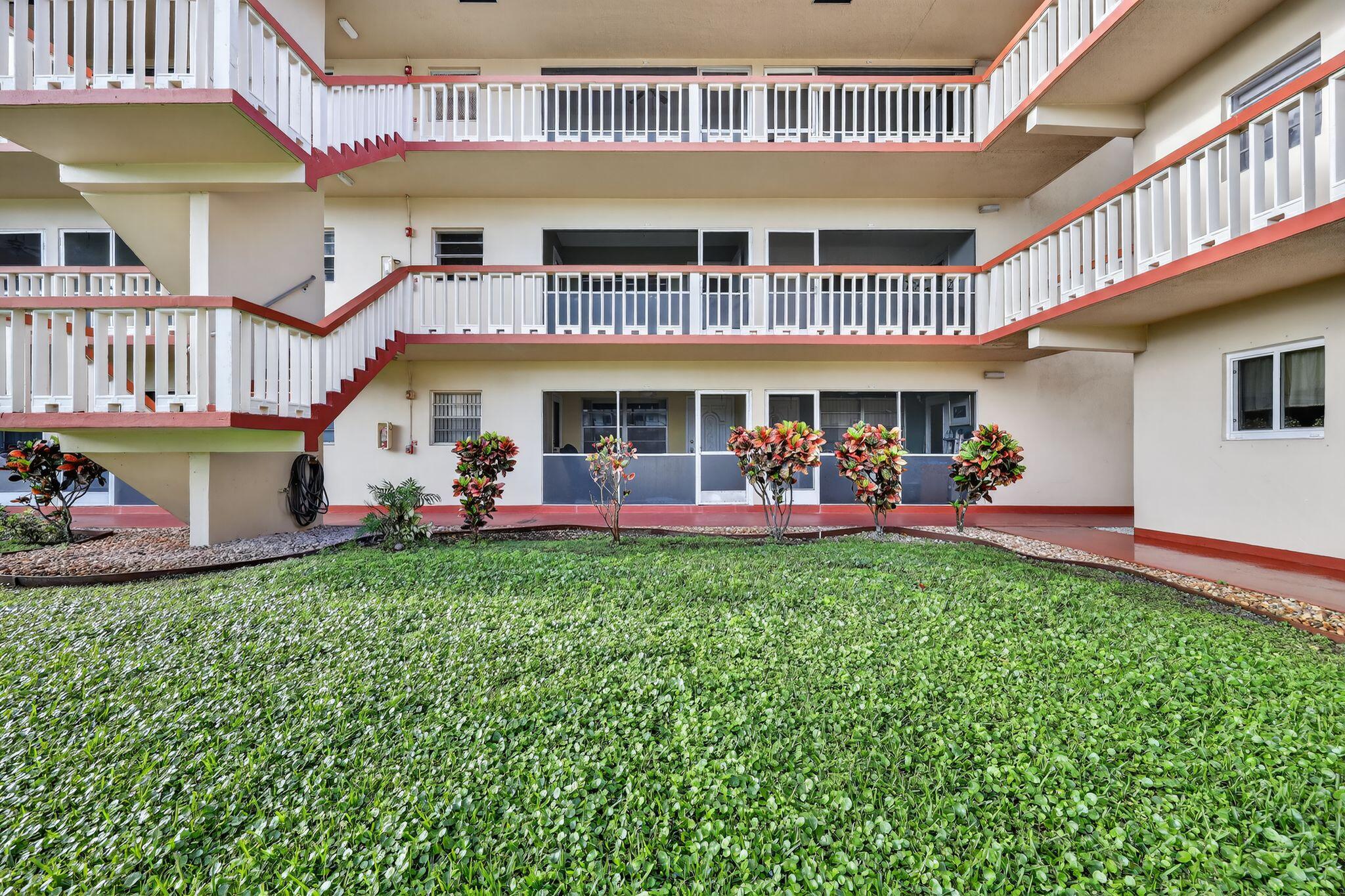 Vendido 5300 Washington K129, Hollywood, FL 33021, Hollywood, FL 33021