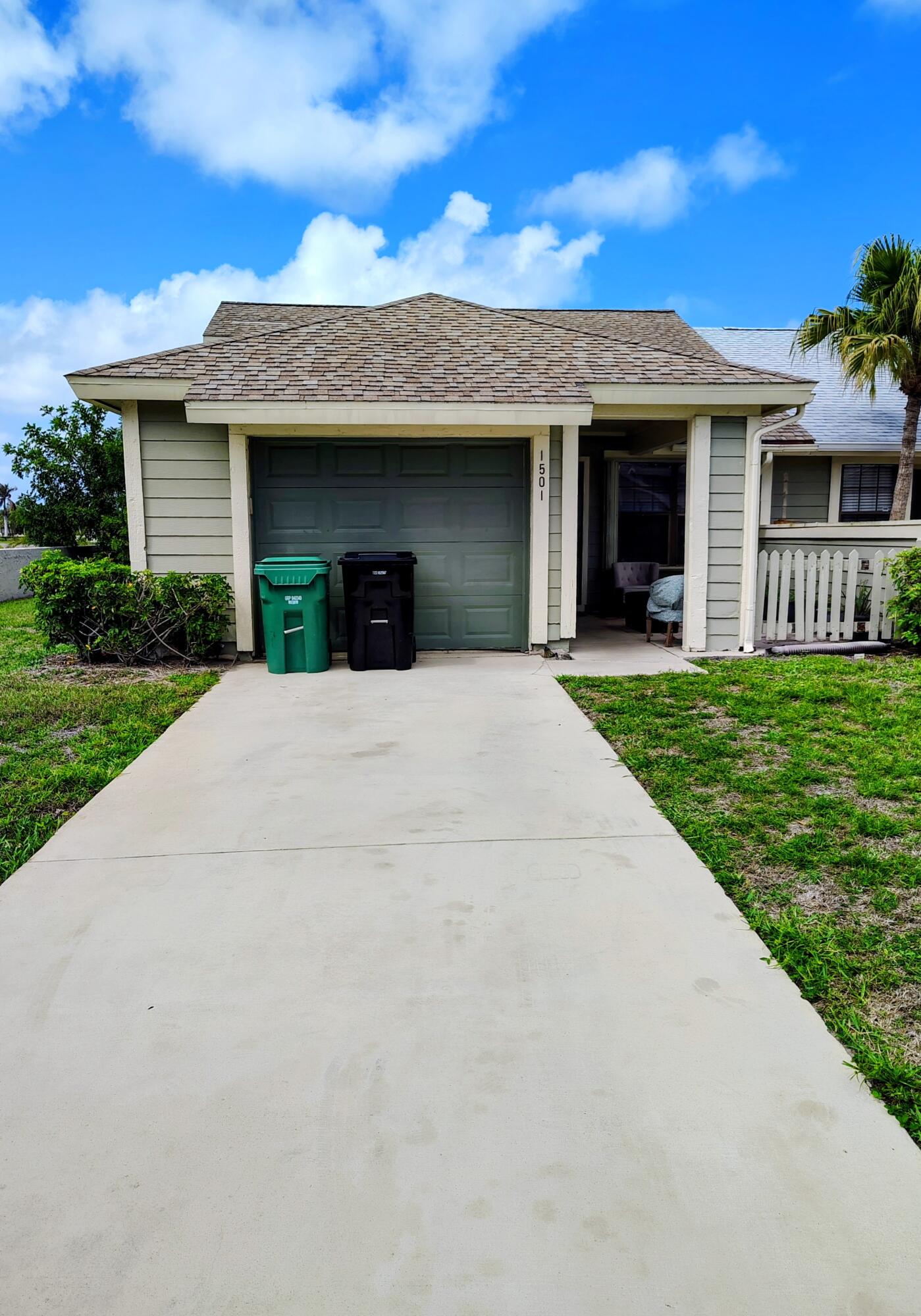 Foto de propiedad en 1501 SE Dewberry Court, Port St. Lucie, FL 34952 Port St. Lucie con MLS# 