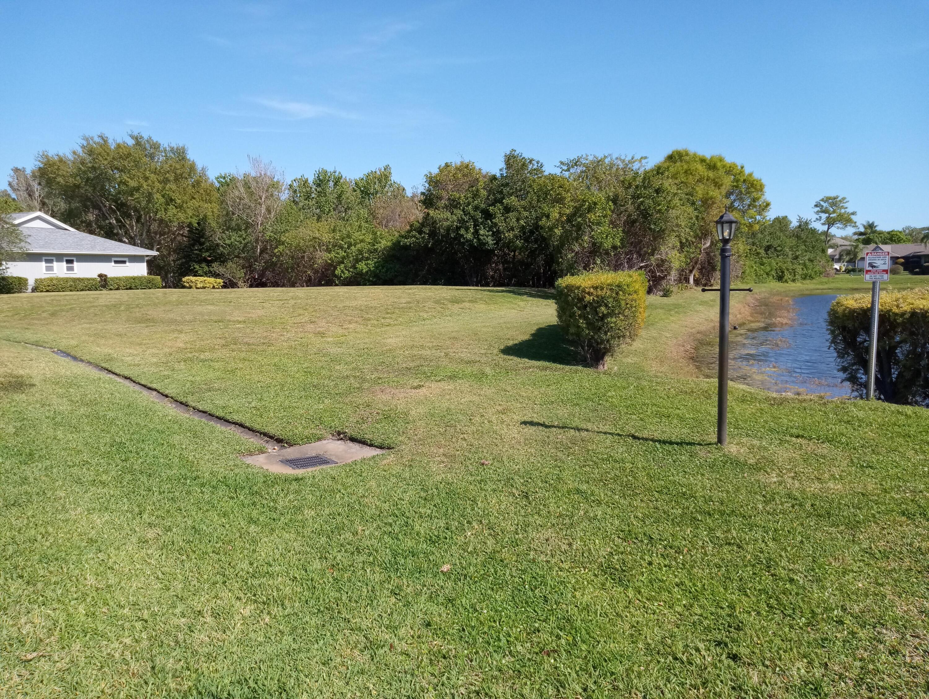 Foto de propiedad en 630 E Pointe Ct SW, Vero Beach, FL 32962 Vero Beach con MLS# 