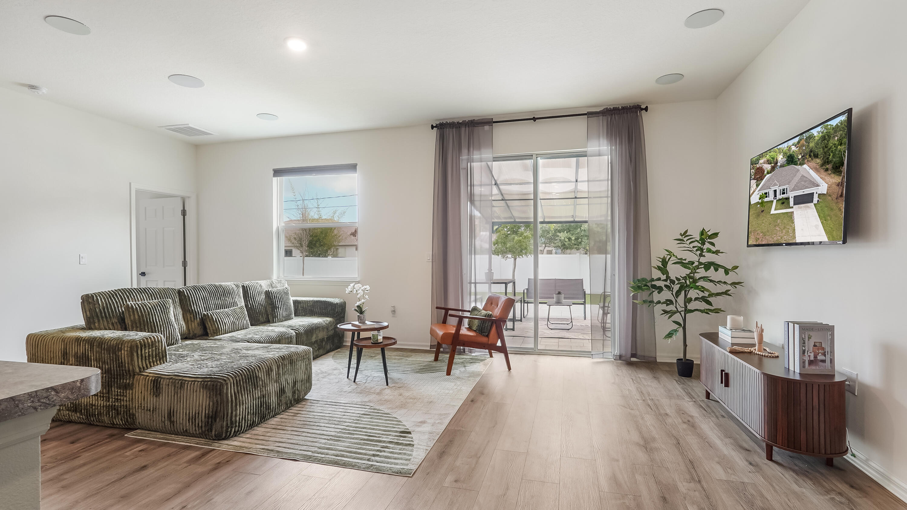 Vendido 1261 SW Curry Street, Port St. Lucie, FL 34983, Port St. Lucie, FL 34983