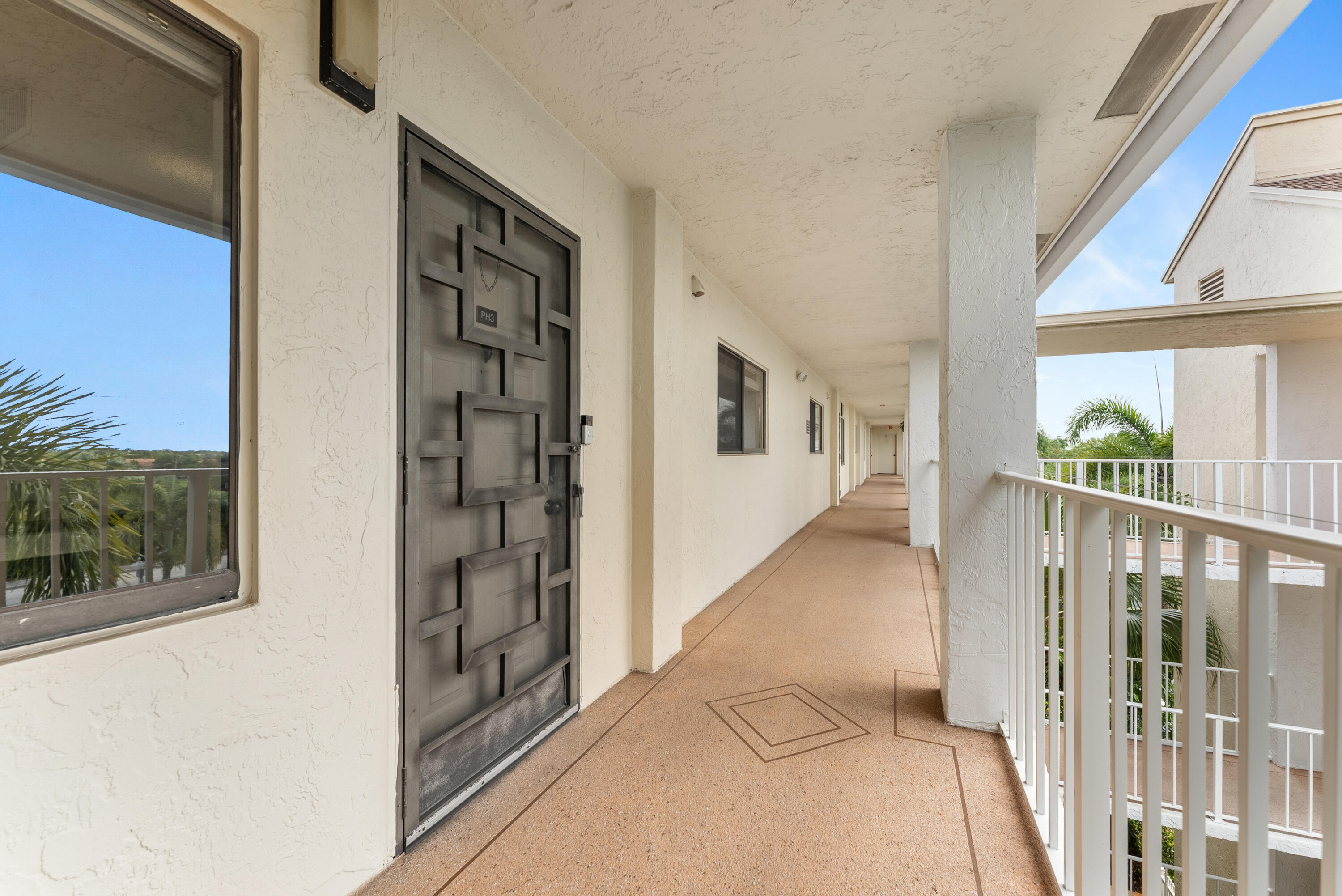 Foto de propiedad en 14500 Stirling Way 403, Delray Beach, FL 33446 Delray Beach con MLS# 