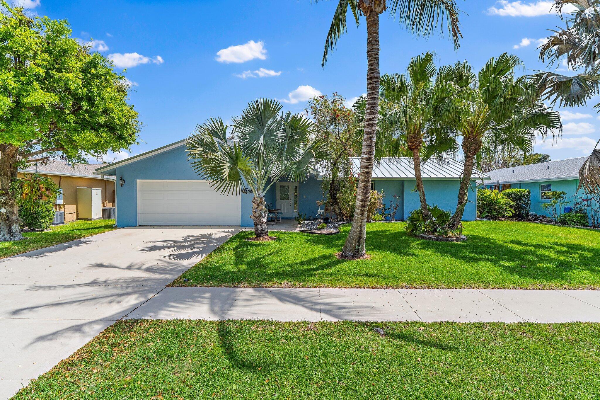 Foto de propiedad en 106 Chapel Lane, Tequesta, FL 33469 Tequesta con MLS# 