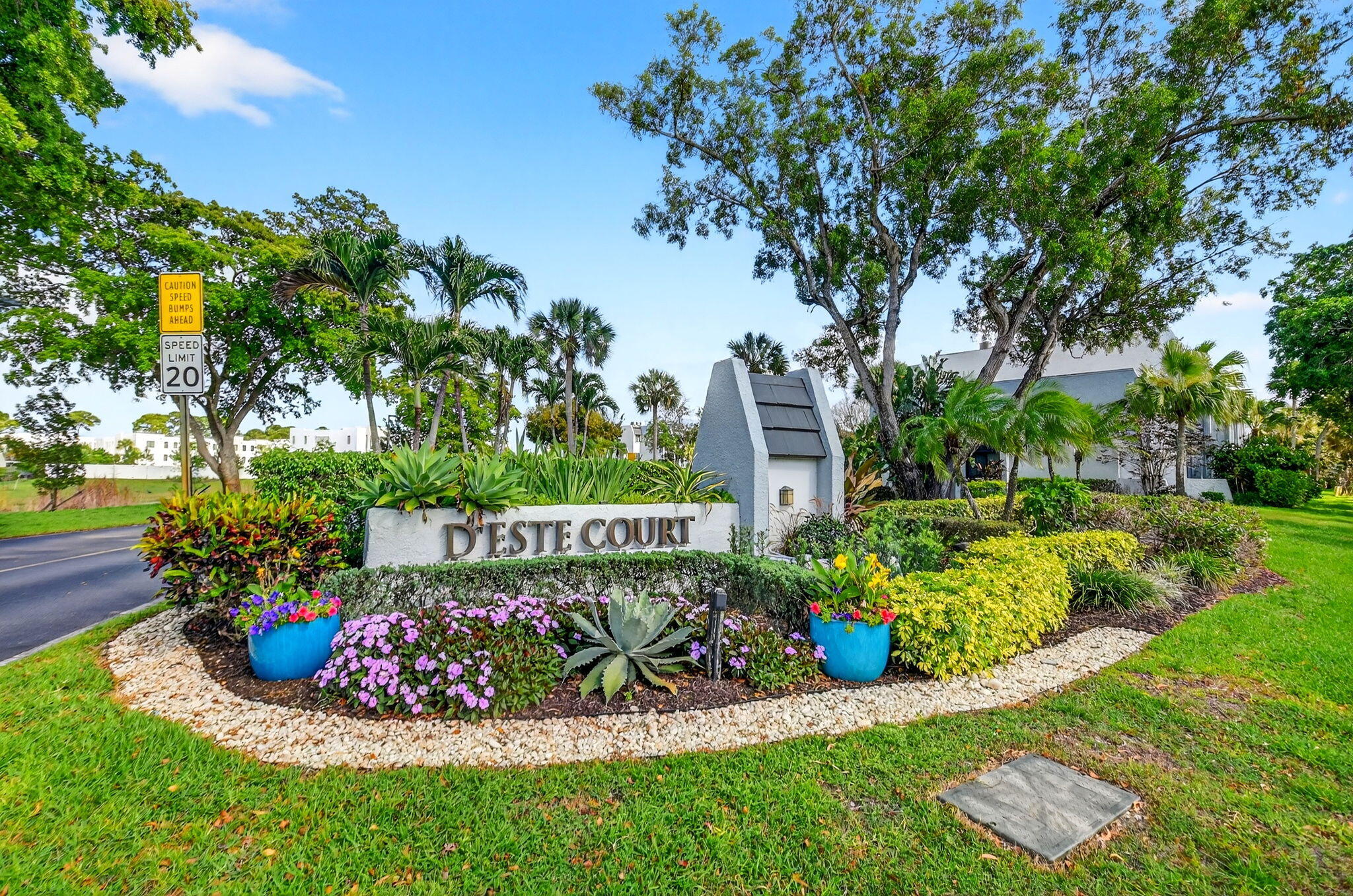 Foto de propiedad en 4290 Deste Court 303, Lake Worth, FL 33467 Lake Worth con MLS# 