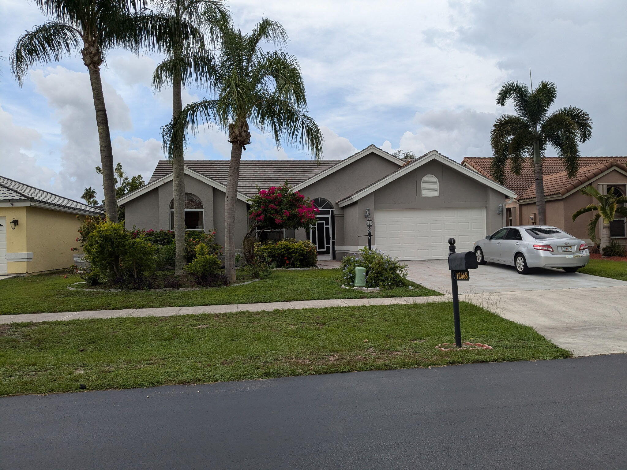 Foto de propiedad en 12668 White Coral Drive, Wellington, FL 33414 Wellington con MLS# 