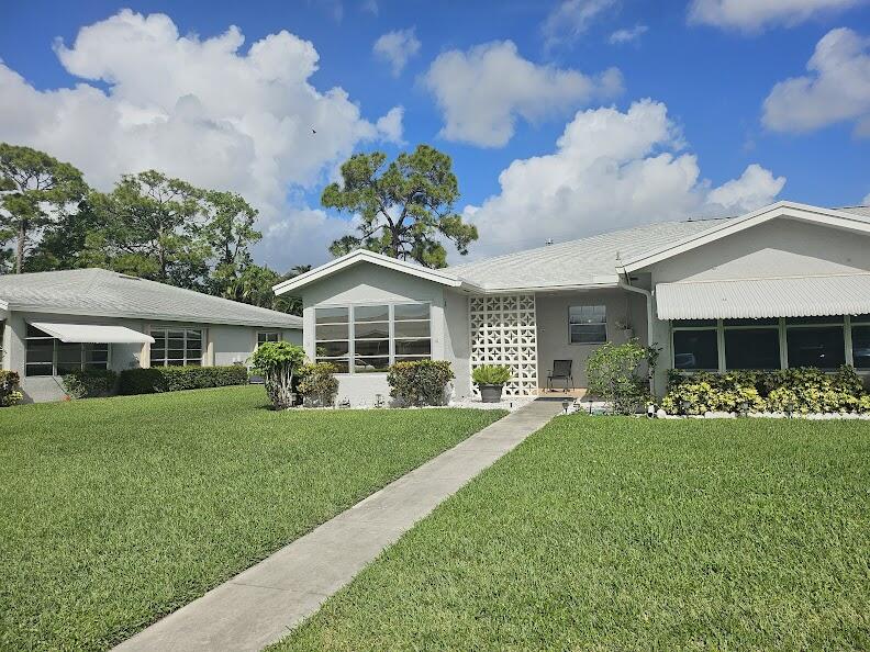 Foto de propiedad en 14628 Canalview Drive A, Delray Beach, FL 33484 Delray Beach con MLS# 