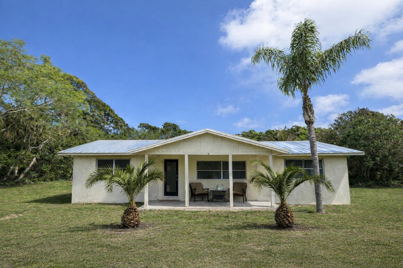 Foto de propiedad en 5512 Buchanan Drive, Fort Pierce, FL 34982 Fort Pierce con MLS# 
