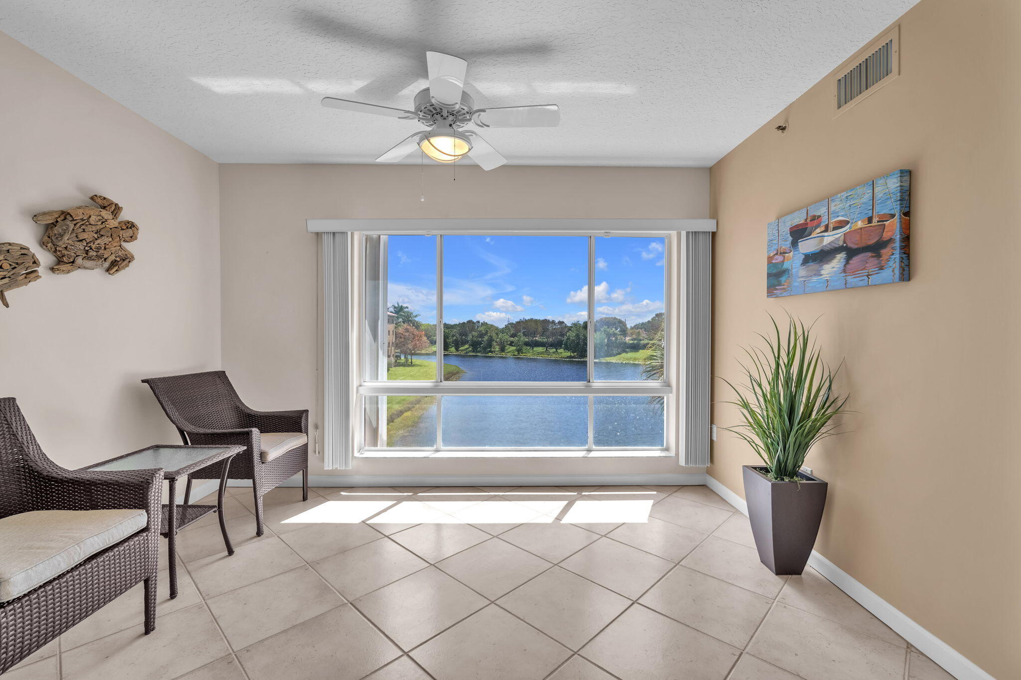 Foto de propiedad en 5842 Crystal Shores Drive 302, Boynton Beach, FL 33437 Boynton Beach con MLS# 