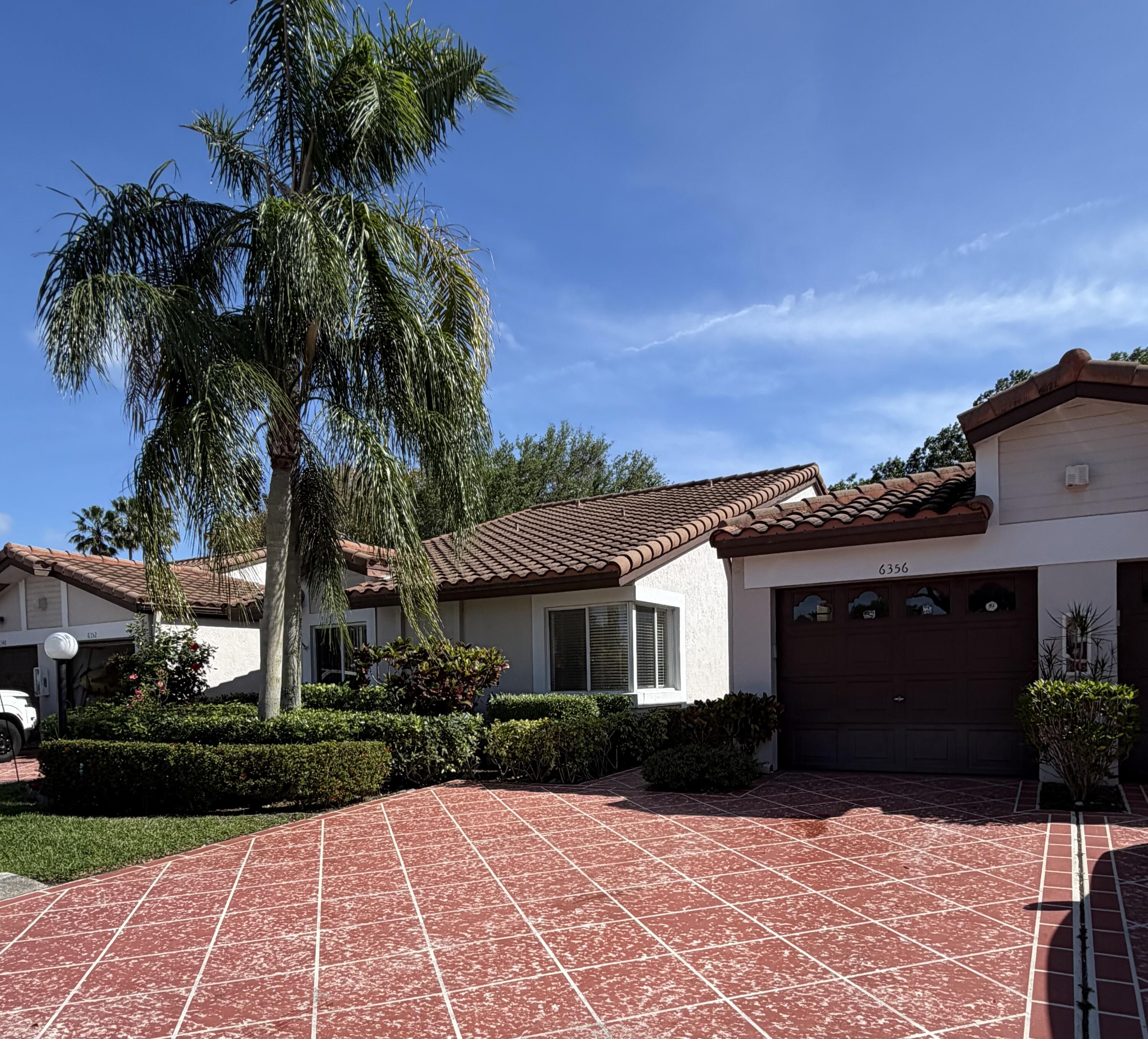 Foto de propiedad en 6356 Pointe Pleasant Circle, Delray Beach, FL 33484 Delray Beach con MLS# 
