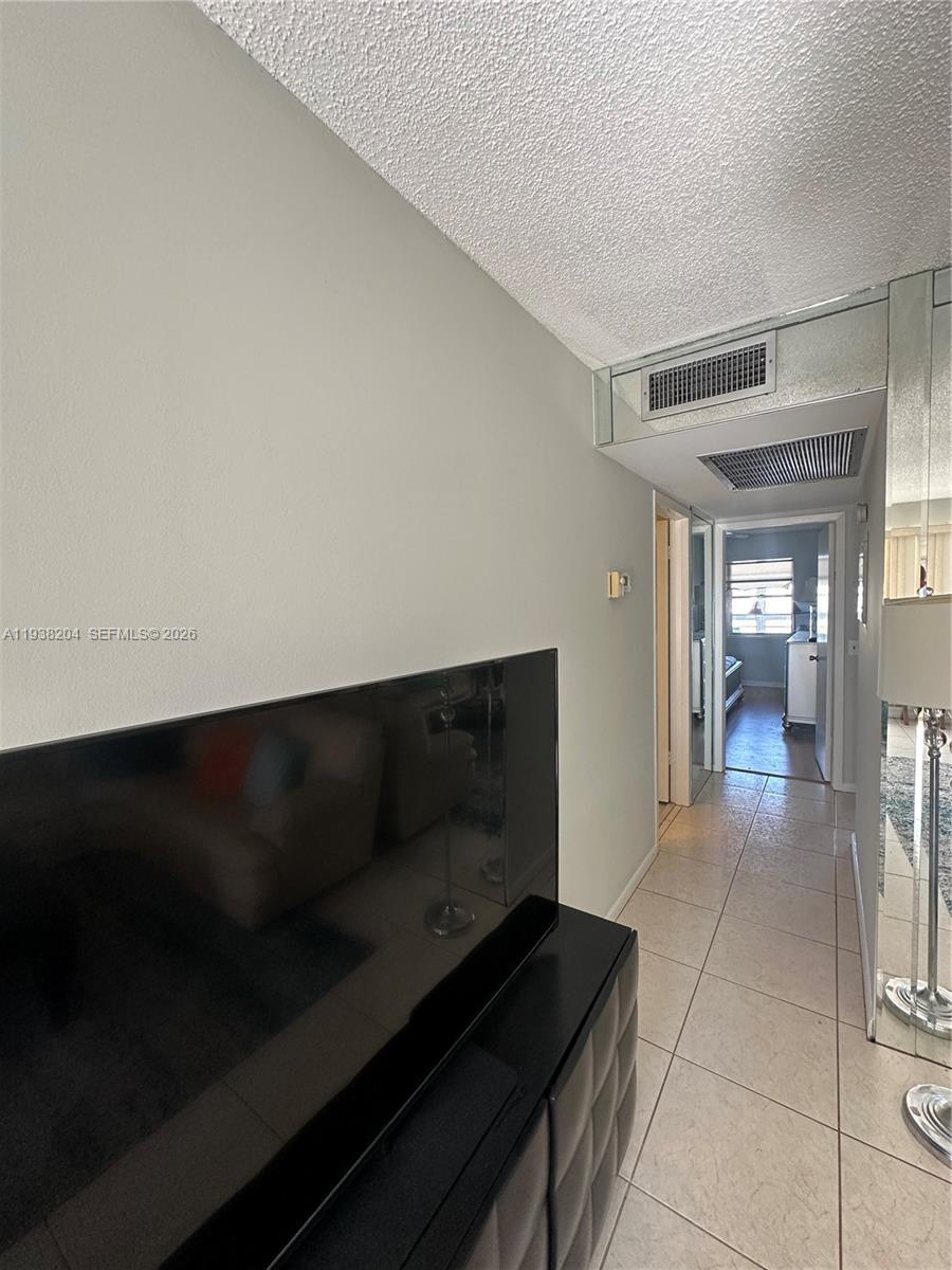 Foto de propiedad en 3043 Exeter, Boca Raton, FL 33434 Boca Raton con MLS# 