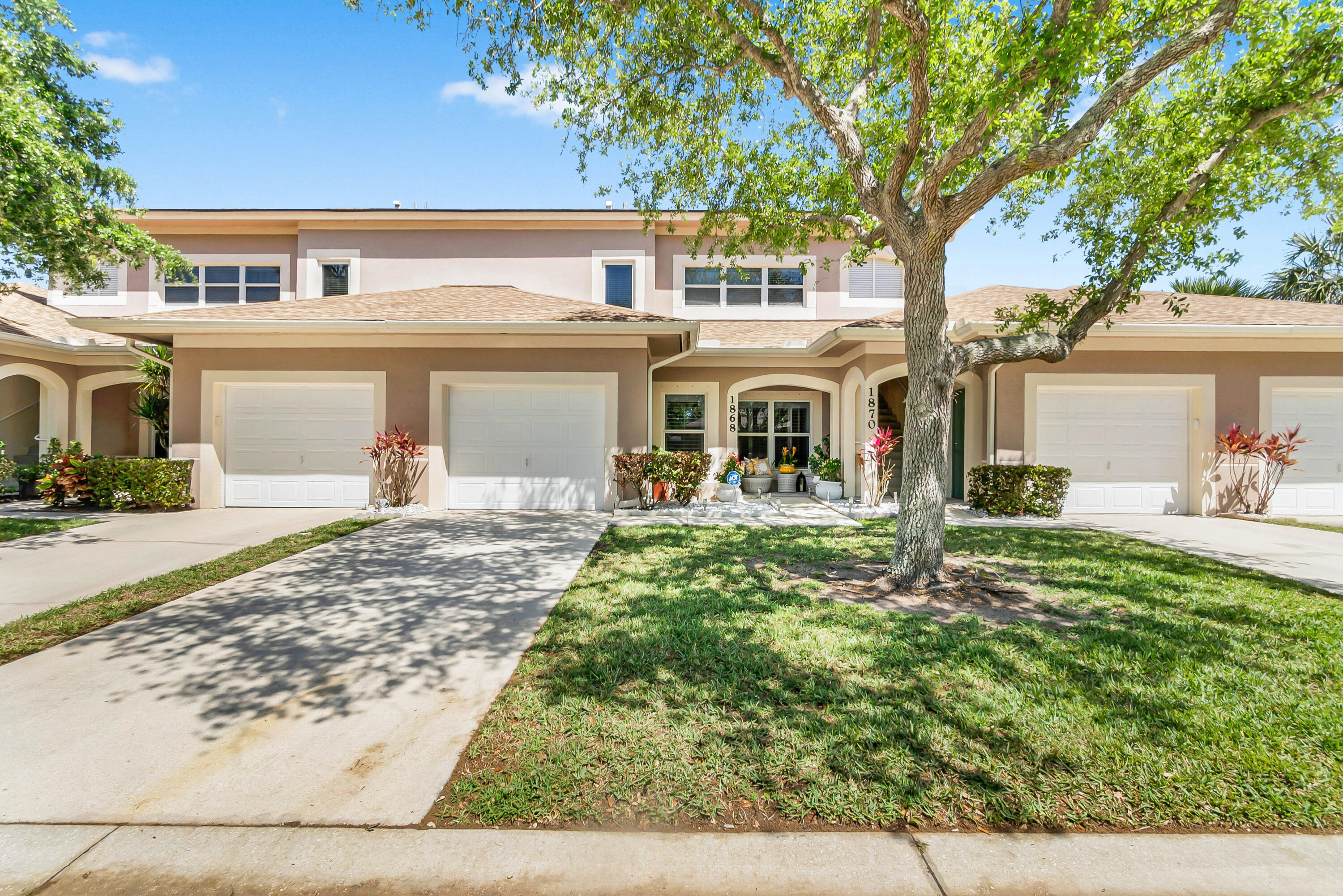 Foto de propiedad en 1868 E Sanderling Lane, Fort Pierce, FL 34982 Fort Pierce con MLS# 