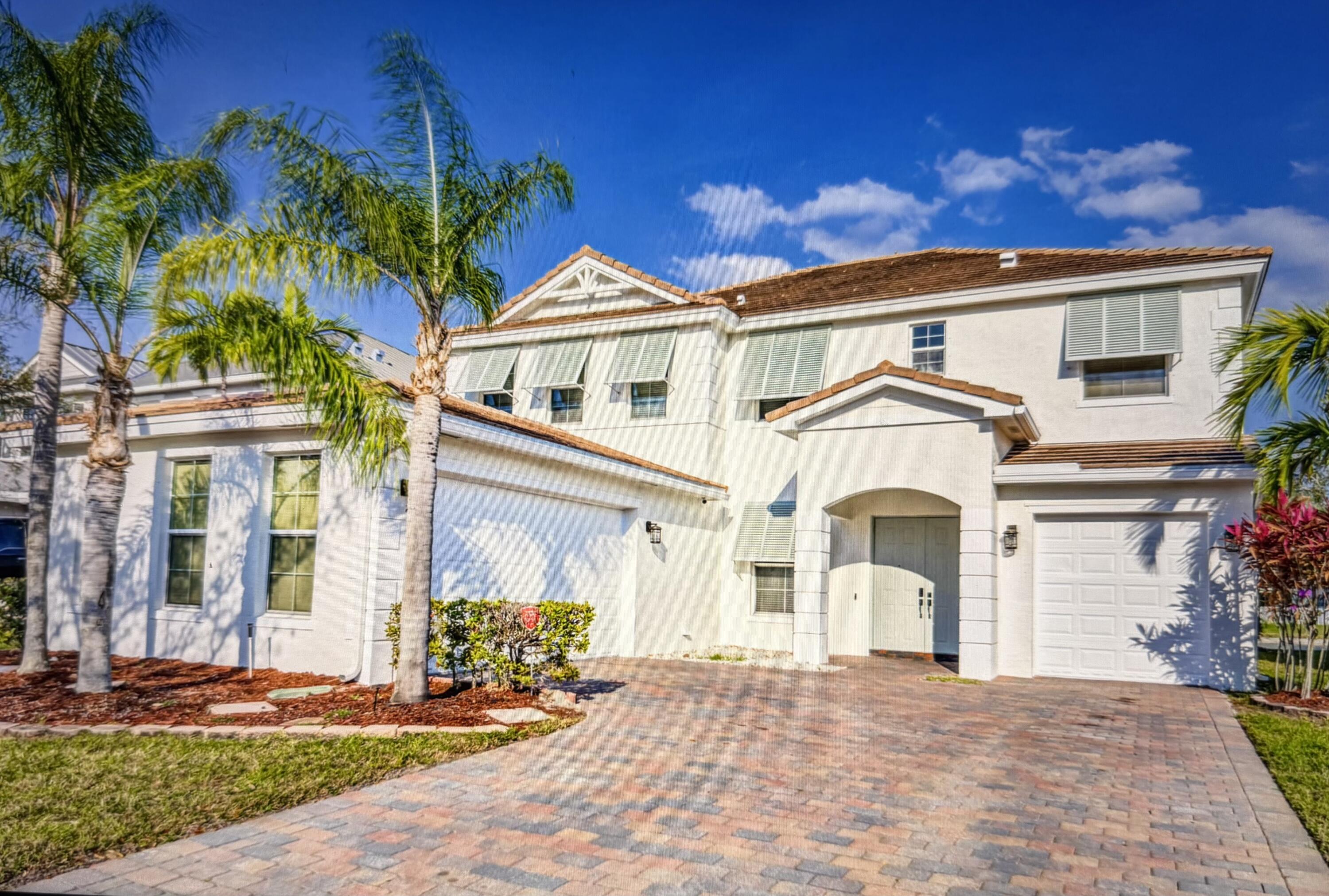 Vendido 118 Palm Beach Plantation Boulevard, Royal Palm Beach, FL 33411, Royal Palm Beach, FL 33411