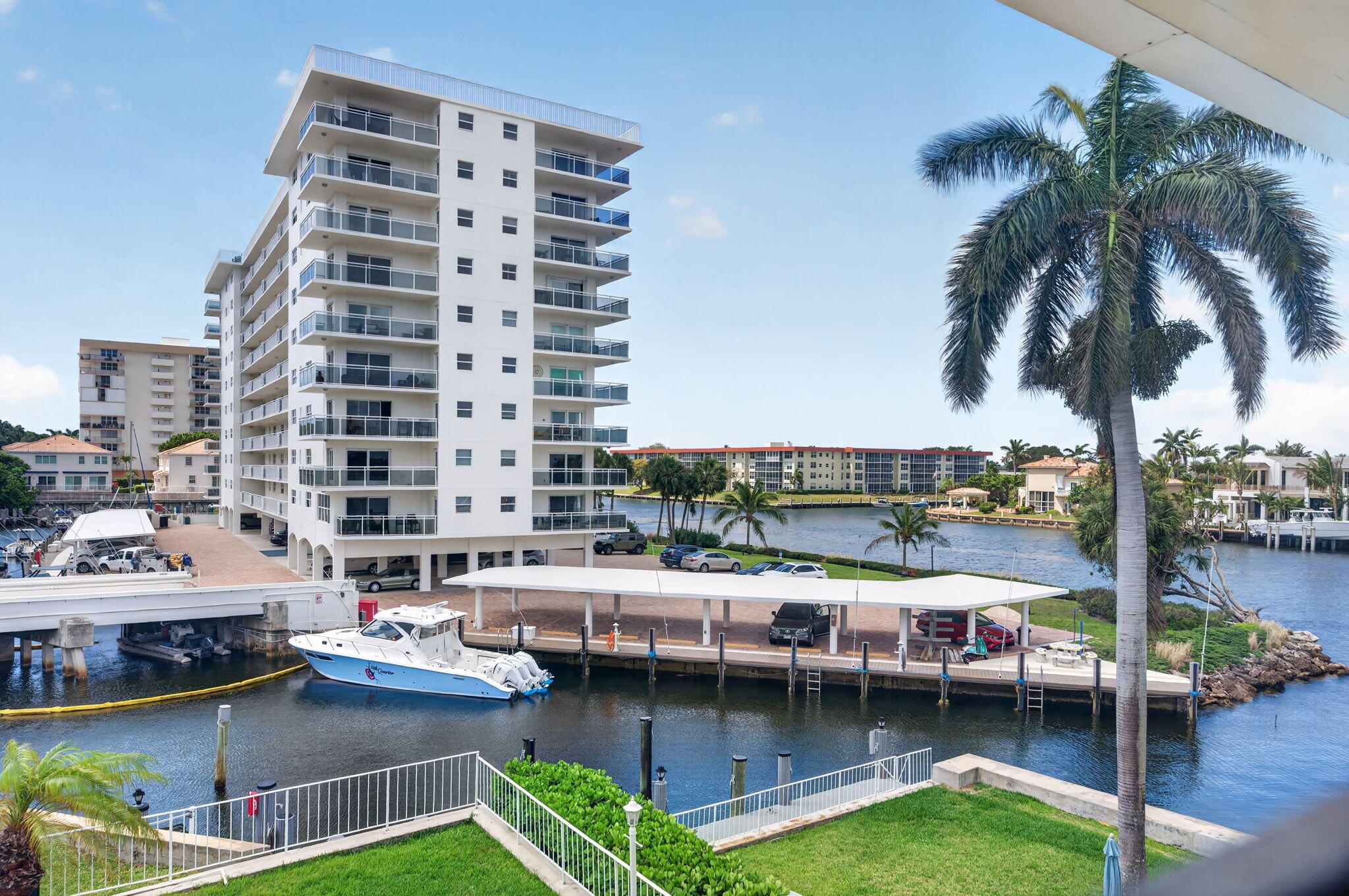Foto de propiedad en 1166 Hillsboro Mile Hillsboro Mile 26, Hillsboro Beach, FL 33062 Hillsboro Beach con MLS# 
