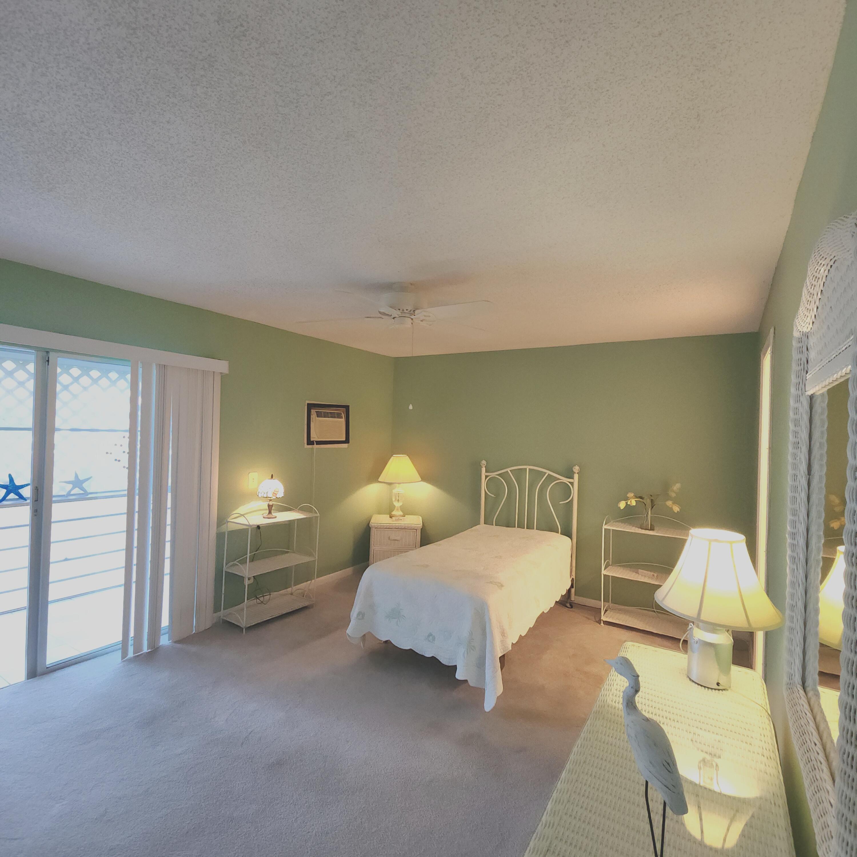 Foto de propiedad en 262 Sussex M, West Palm Beach, FL 33417 West Palm Beach con MLS# 