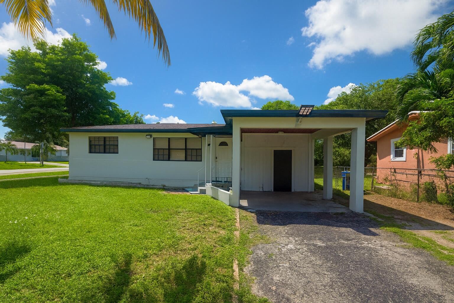 Foto de propiedad en 2800 SW 9th Street, Fort Lauderdale, FL 33312 Fort Lauderdale con MLS# 