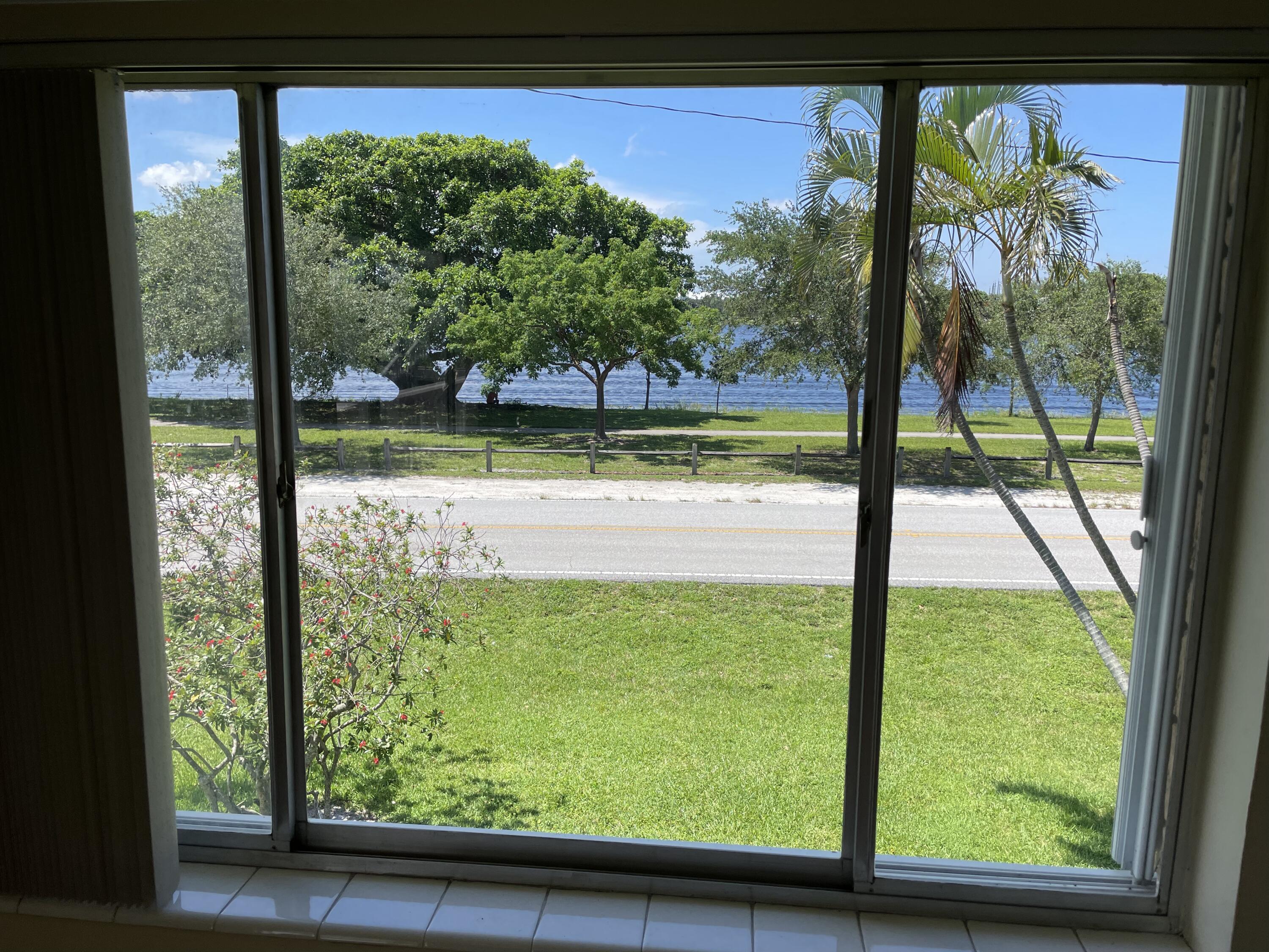 En Renta 2020 Lake Osborne Drive 11, Lake Worth Beach, FL 33461, Lake Worth Beach, FL 33461