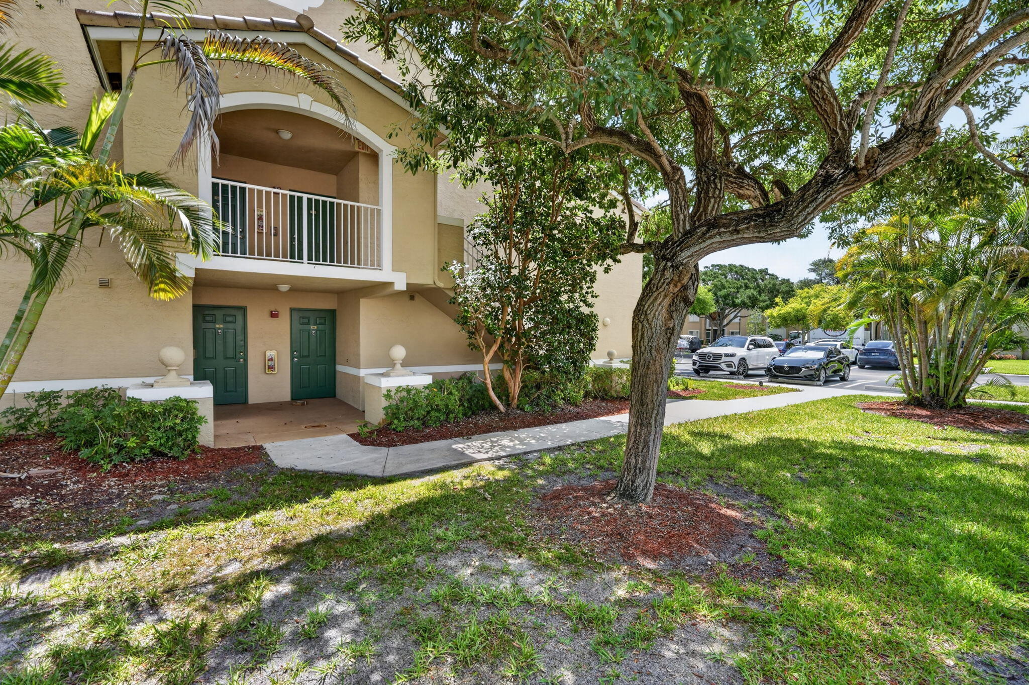 En Renta 236 Village Boulevard, Tequesta, FL 33469, Tequesta, FL 33469