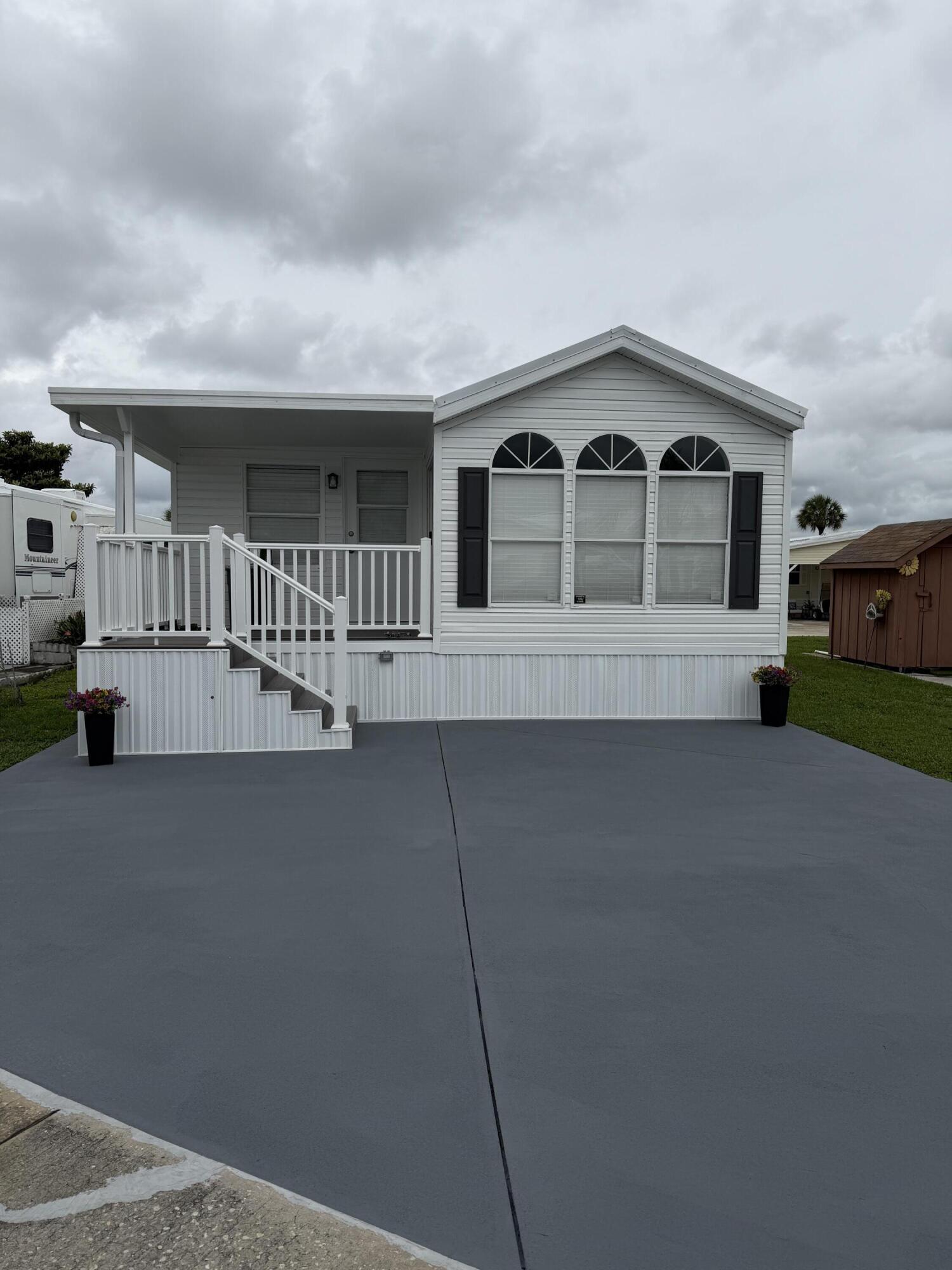 Foto de propiedad en 5355 SE 65th Terrace, Okeechobee, FL 34974 Okeechobee con MLS# 