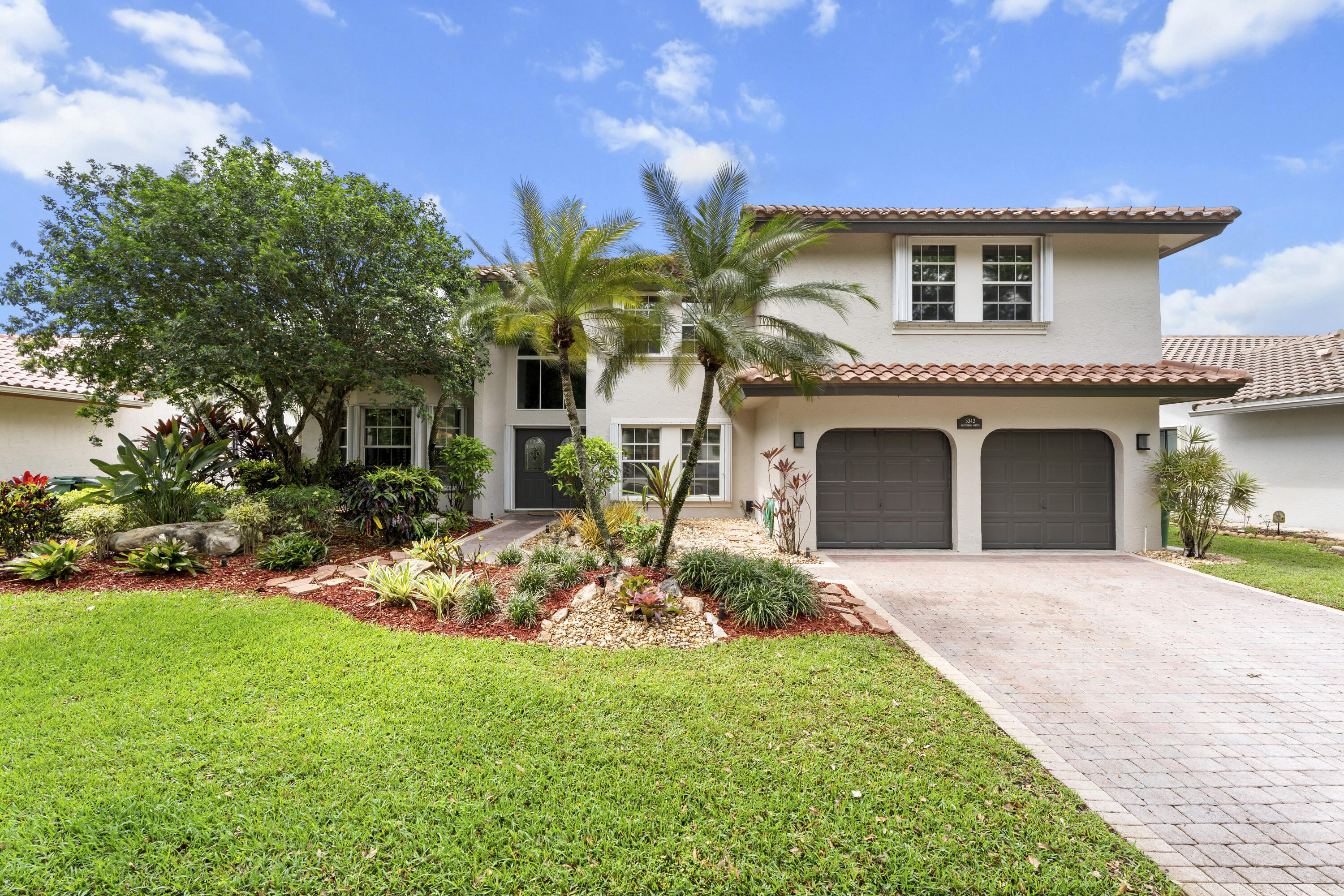 Foto de propiedad en 3342 Amsterdam Avenue, Cooper City, FL 33026 Cooper City con MLS# 