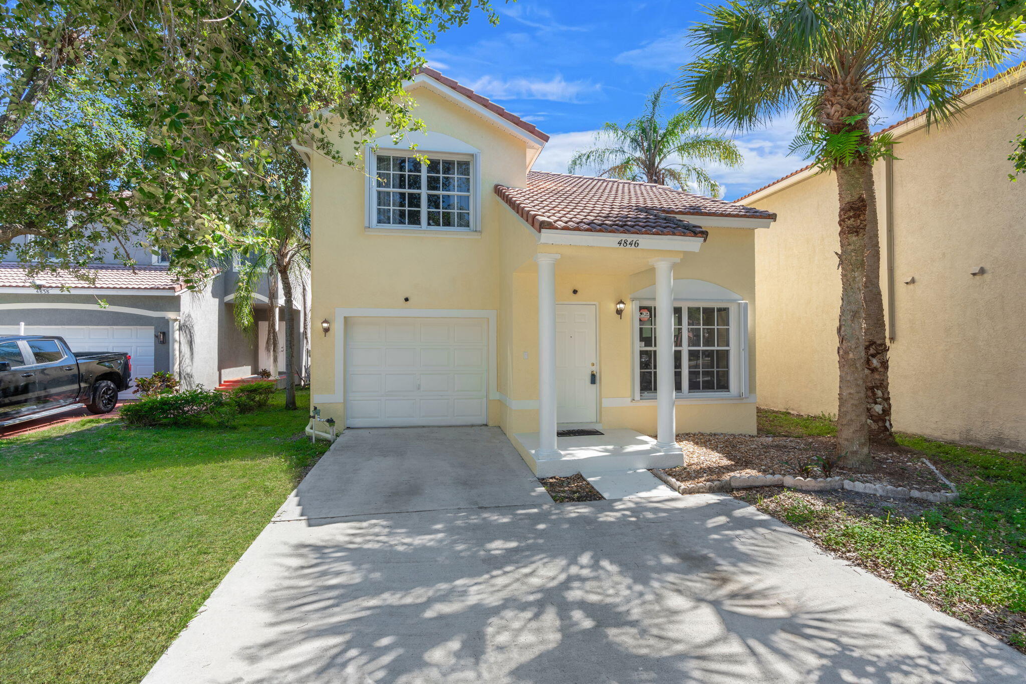 Foto de propiedad en 4846 Purdue Drive, Boynton Beach, FL 33436 Boynton Beach con MLS# 