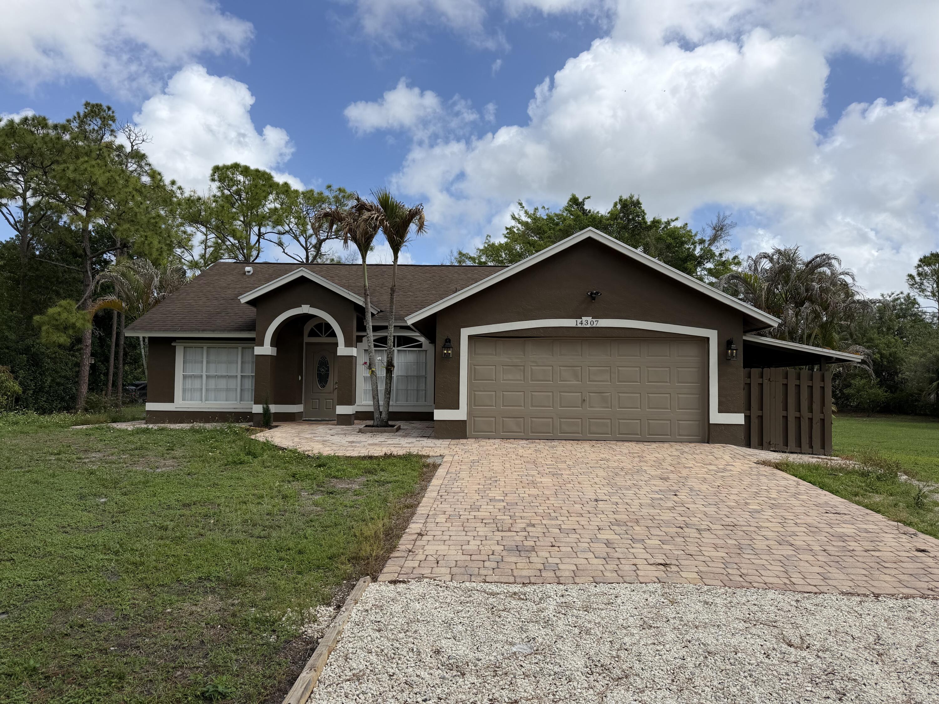 Alquilada 14307 N 80th Ln Lane N, The Acreage, FL 33470, The Acreage, FL 33470