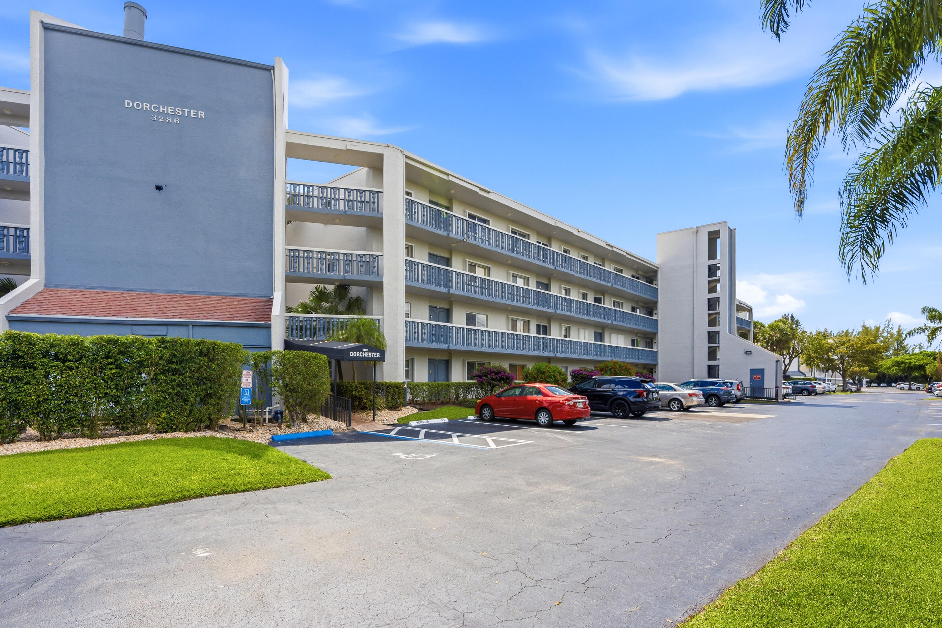 Foto de propiedad en 3286 Arcara Way 306, Lake Worth, FL 33467 Lake Worth con MLS# 