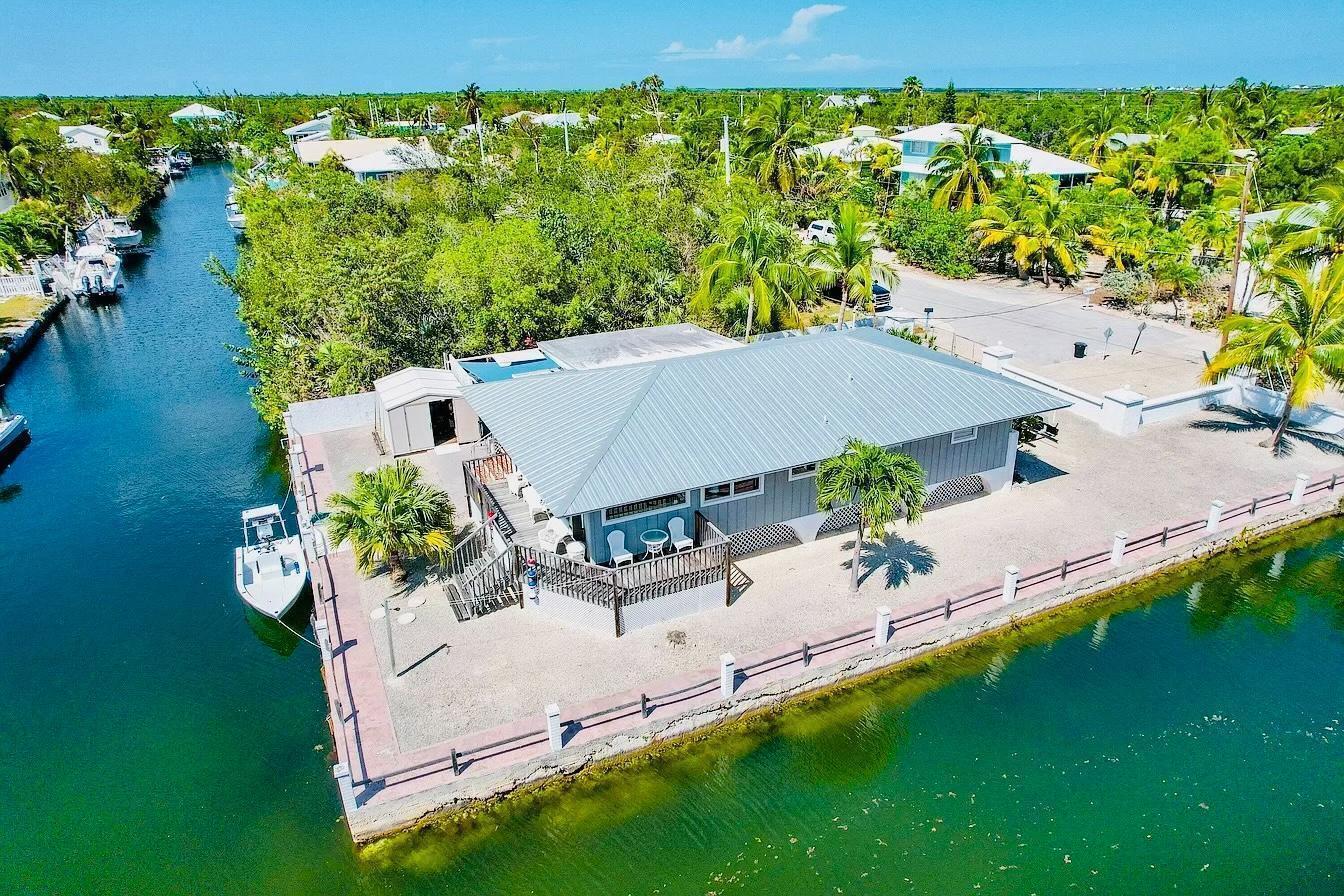 Foto de propiedad en 1540 Lantana Lane, Big Pine Key, FL 33043 Big Pine Key con MLS# 