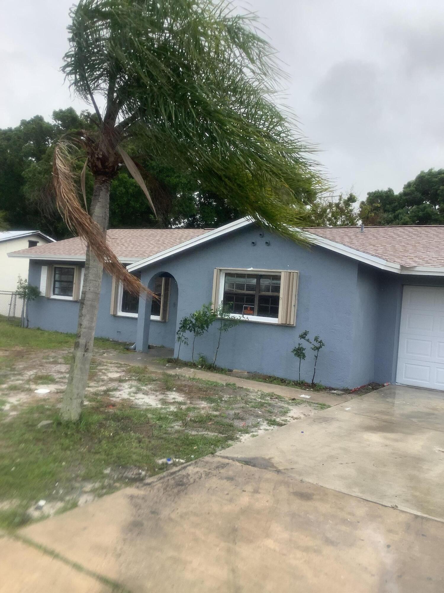 Foto de propiedad en 3209 Jersey Court, Fort Pierce, FL 34947 Fort Pierce con MLS# 