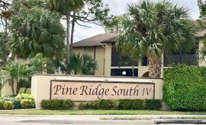 Foto de propiedad en 446 Pine Glen Lane A-1, Greenacres, FL 33463 Greenacres con MLS# 