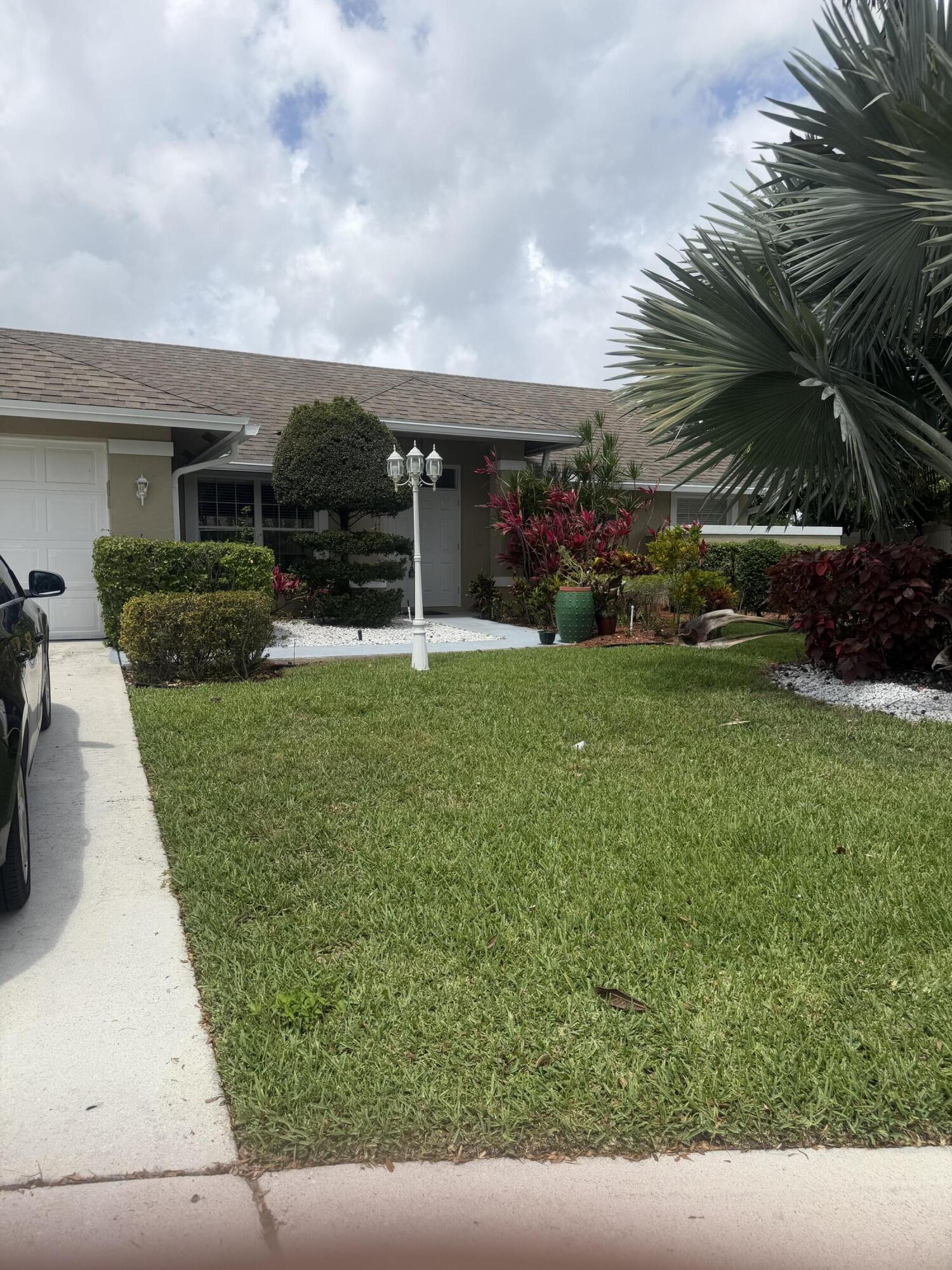 Foto de propiedad en 1401 Hideaway Bend, Wellington, FL 33414 Wellington con MLS# 