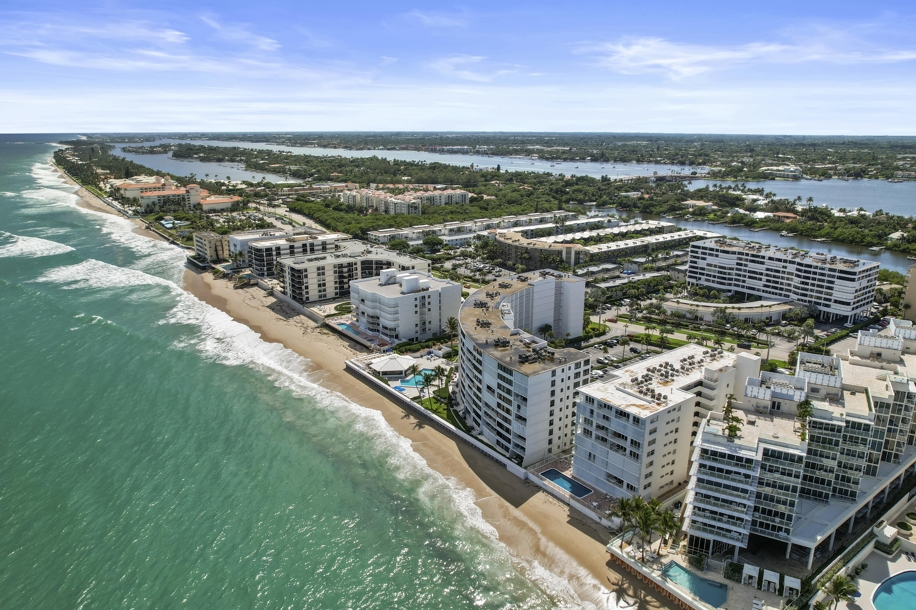 Foto de propiedad en 3580 S Ocean Boulevard 4c, South Palm Beach, FL 33480 South Palm Beach con MLS# 