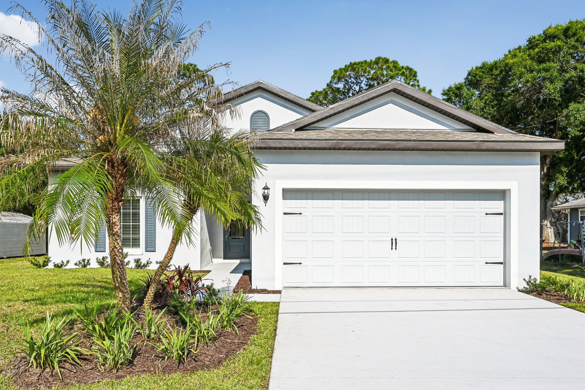 Foto de propiedad en 5204 Palm Drive, Fort Pierce, FL 34982 Fort Pierce con MLS# 
