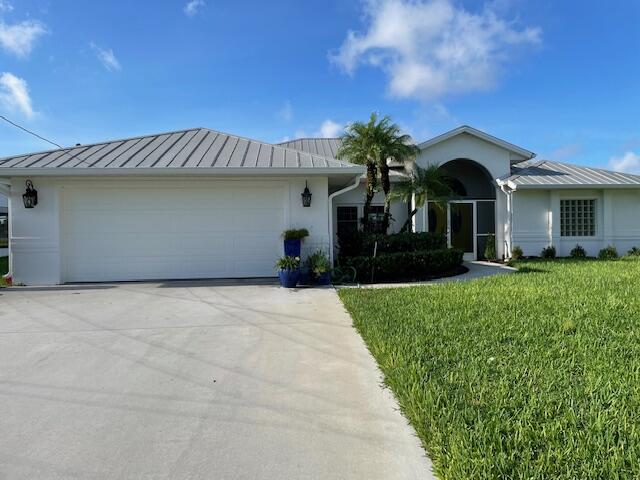 Foto de propiedad en 1618 SW Lexington Drive, Port St. Lucie, FL 34953 Port St. Lucie con MLS# 