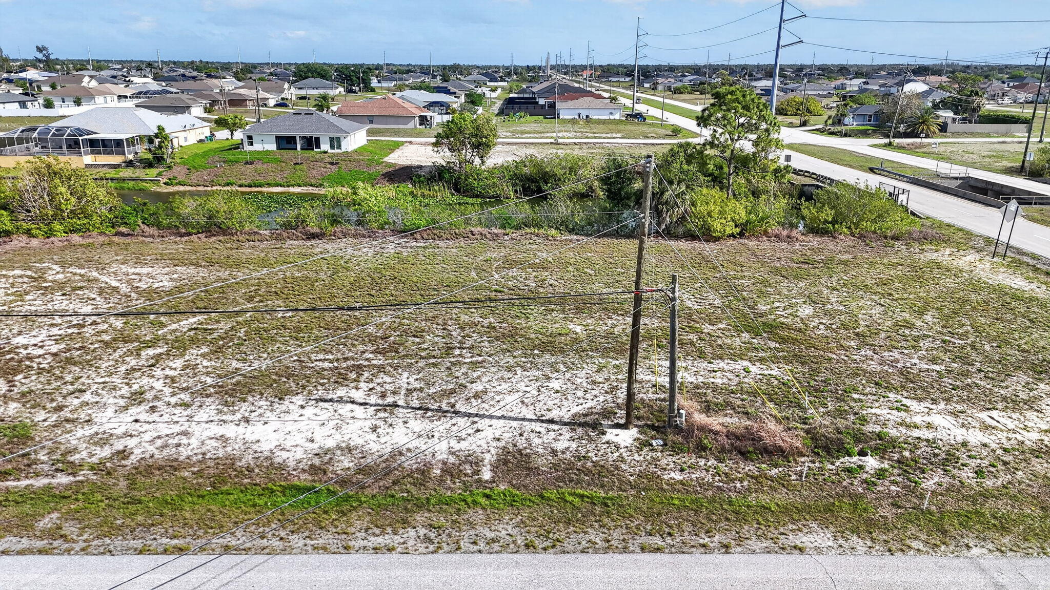 En Venta 5 NW 19th Terrace, Cape Coral, FL 33993, Cape Coral, FL 33993