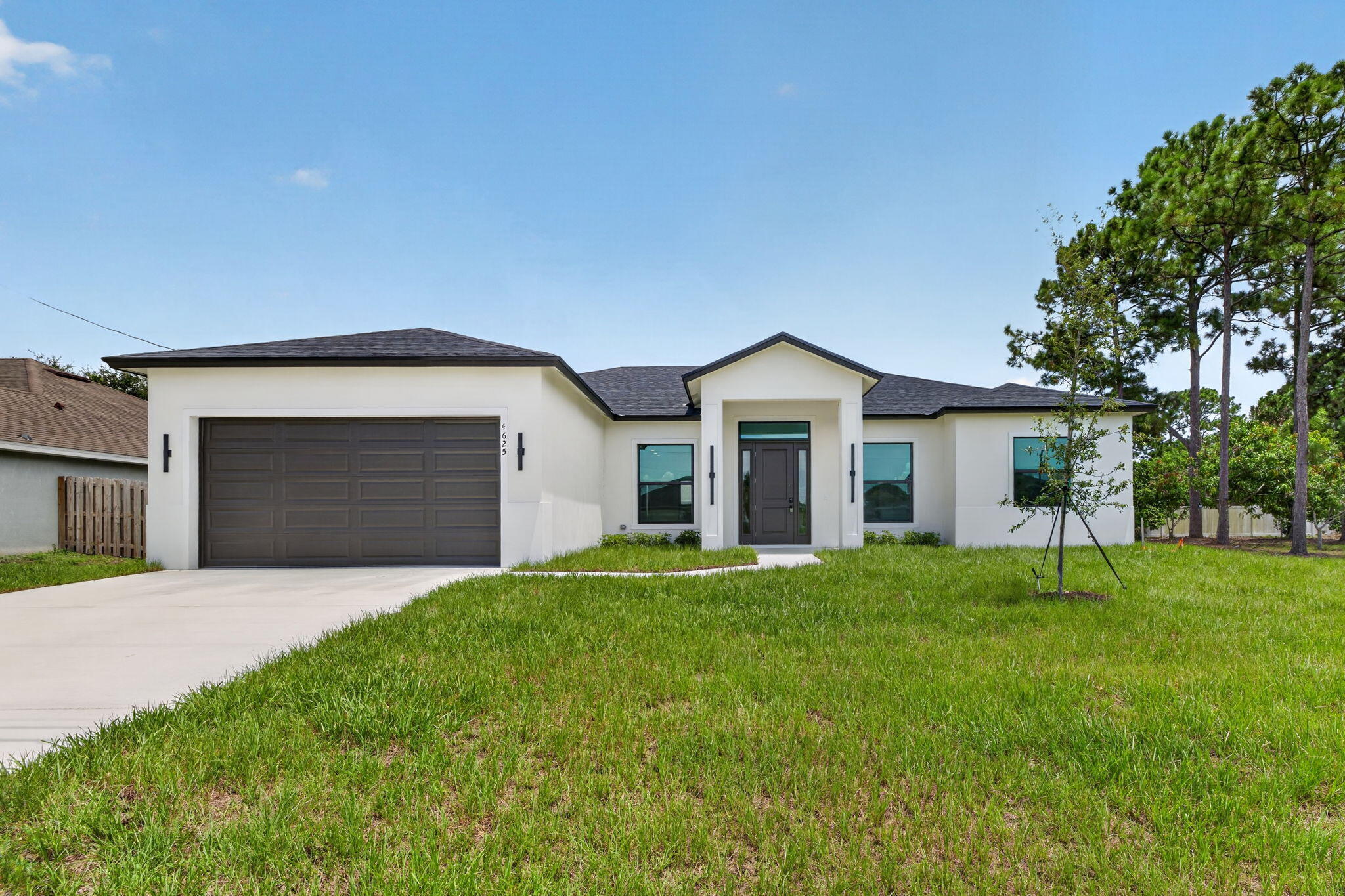 Foto de propiedad en 4625 SW Cacao Street, Port St. Lucie, FL 34953 Port St. Lucie con MLS# 