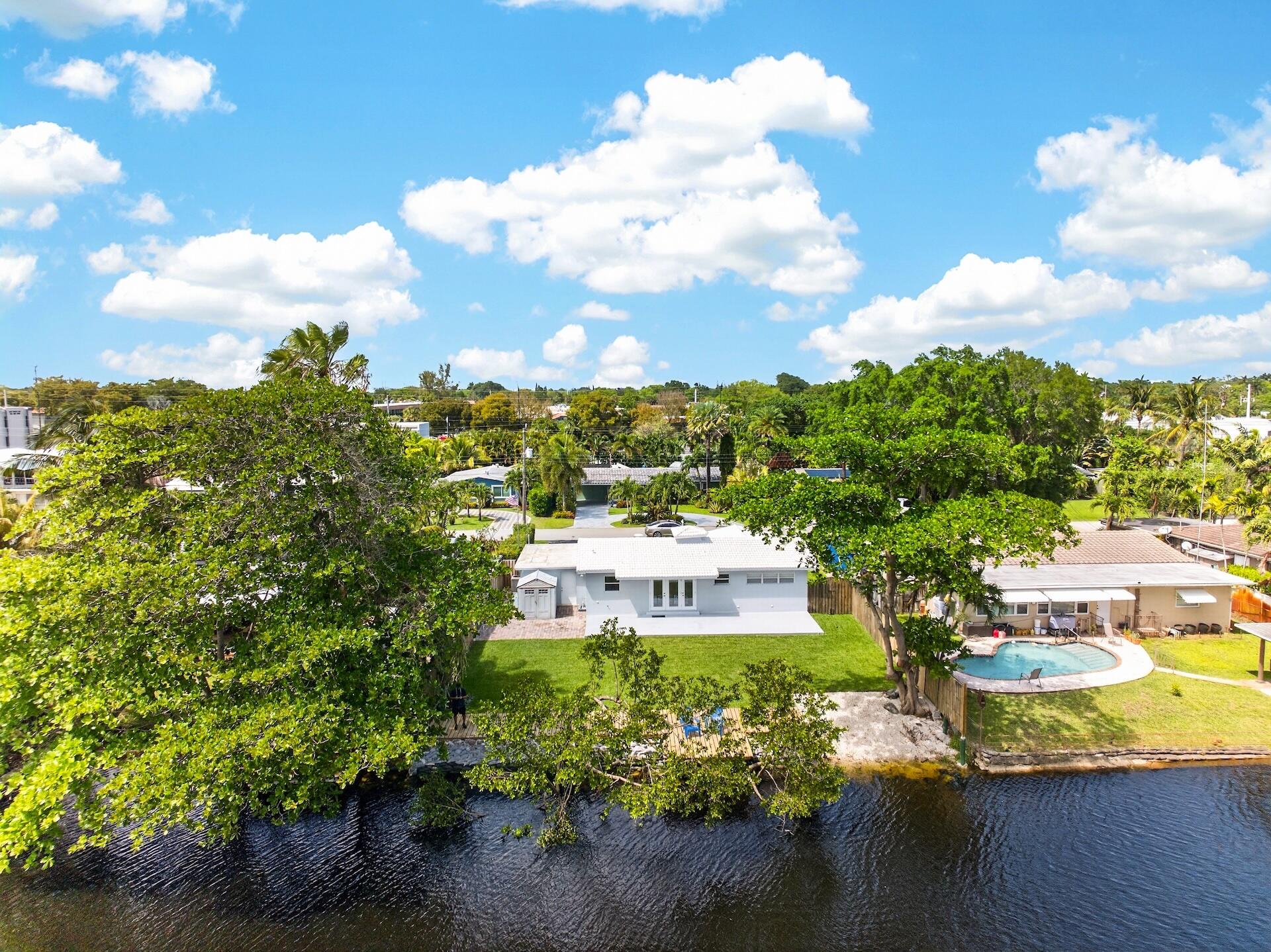 Foto de propiedad en 648 NW 30th Court, Wilton Manors, FL 33311 Wilton Manors con MLS# 