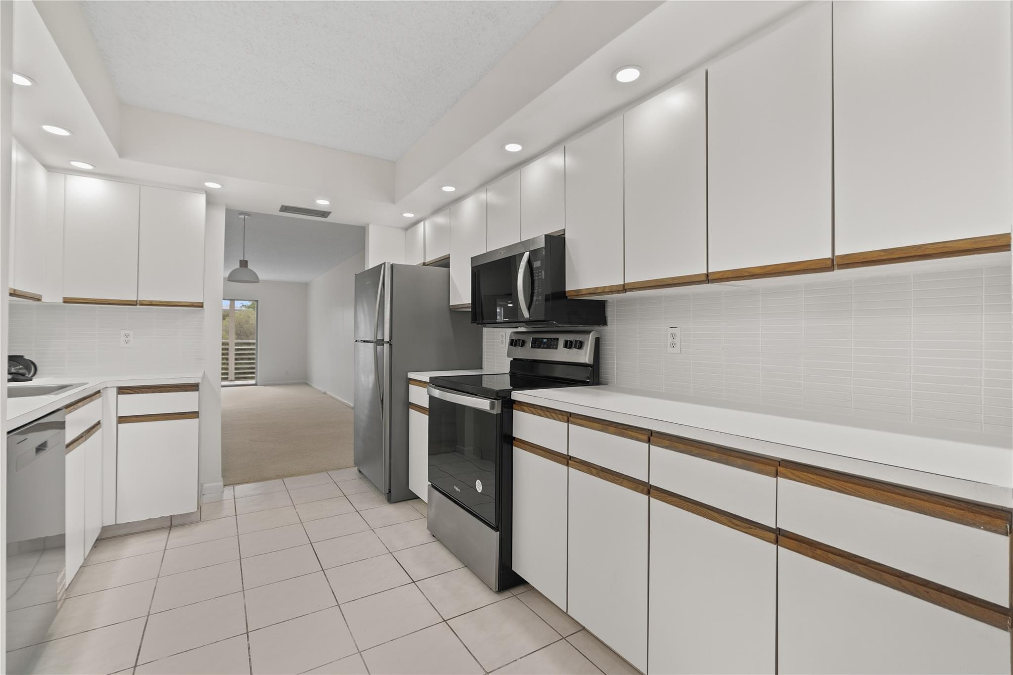 Foto de propiedad en 1801 Eleuthera Point J3, Coconut Creek, FL 33066 Coconut Creek con MLS# 