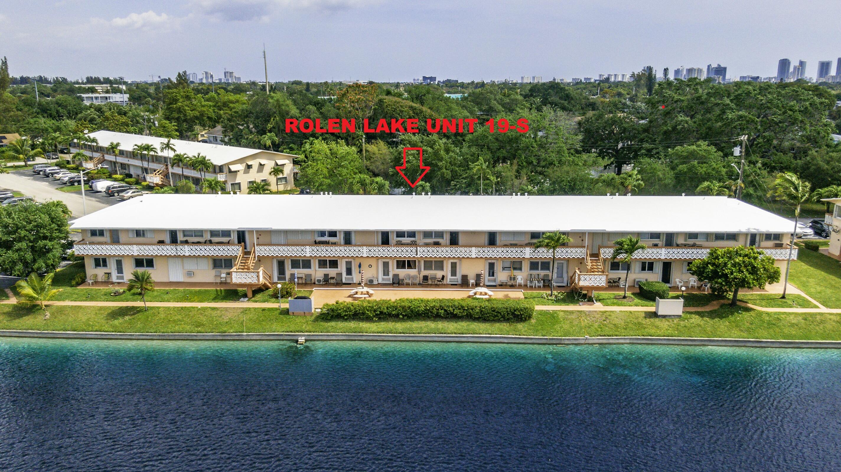 En Venta 900 SW 10th Terrace S-19, Hallandale Beach, FL 33009, Hallandale Beach, FL 33009
