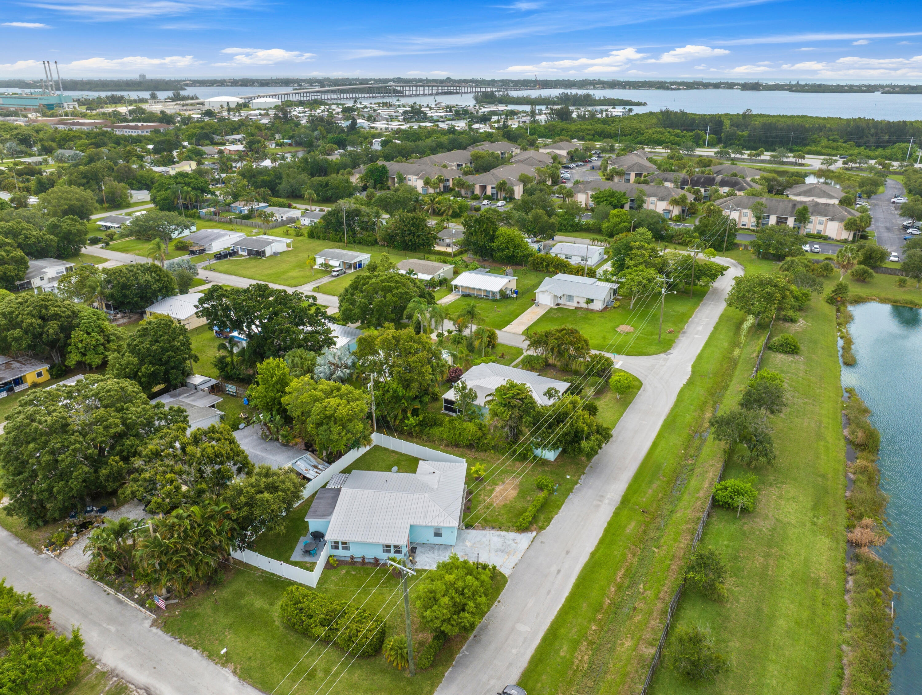 Vendido 1310 4th Court, Vero Beach, FL 32960, Vero Beach, FL 32960