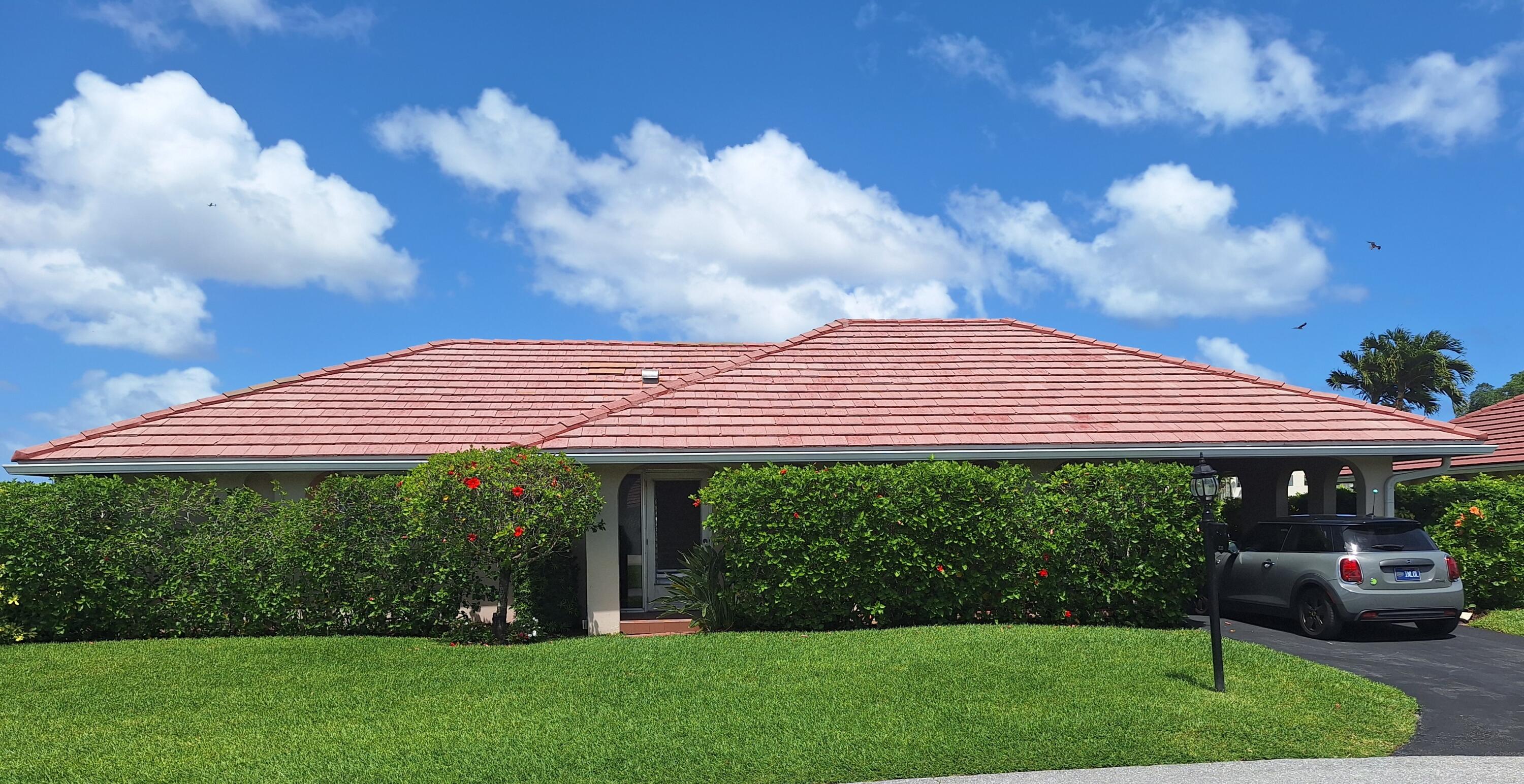 Foto de propiedad en 233 Rio Vista Circle 233, Atlantis, FL 33462 Atlantis con MLS# 