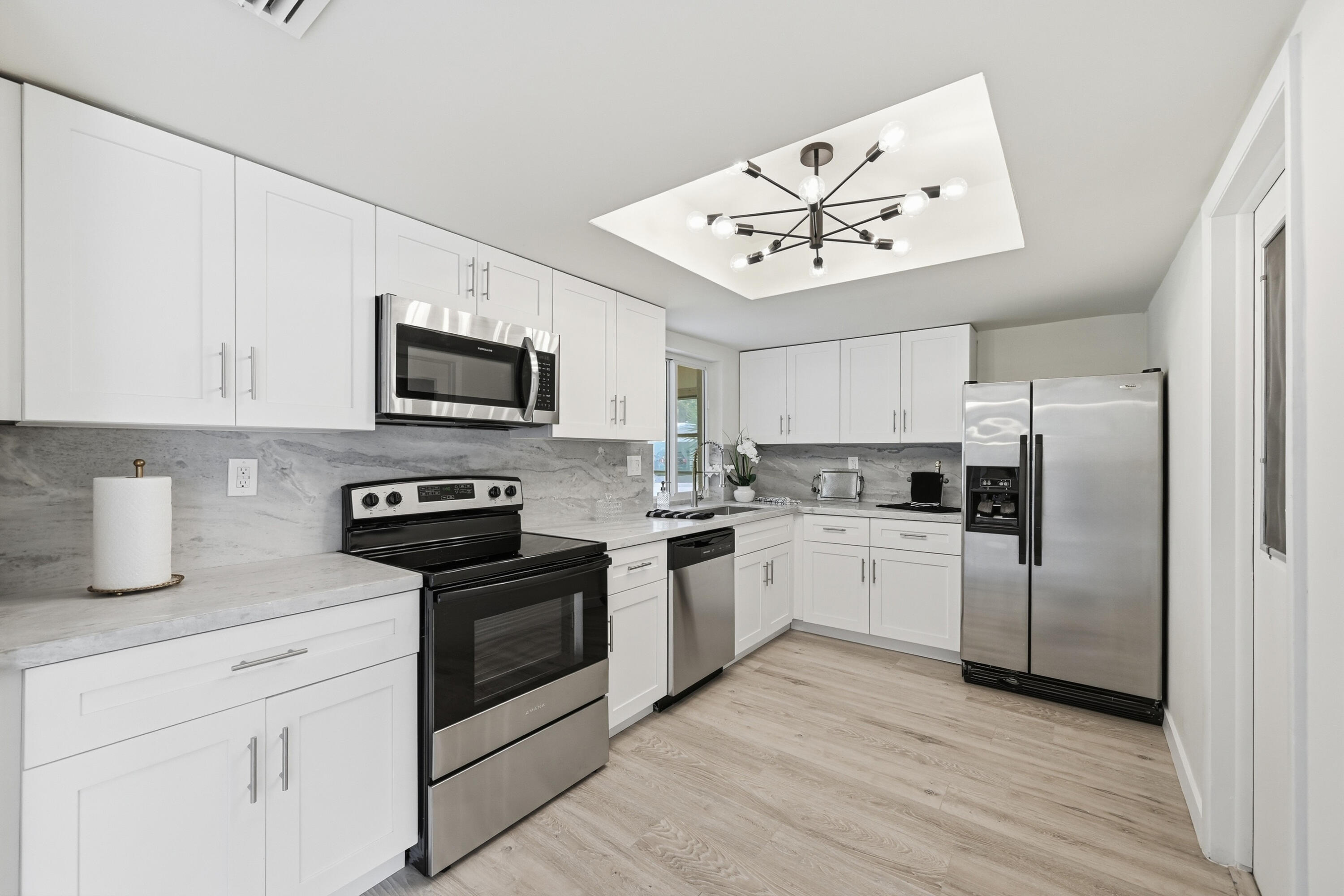 Foto de propiedad en 2631 W Golf Boulevard, Pompano Beach, FL 33064 Pompano Beach con MLS# 