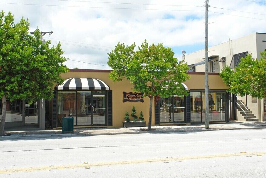 Alquilada 3721 S Dixie Highway, West Palm Beach, FL 33405, West Palm Beach, FL 33405