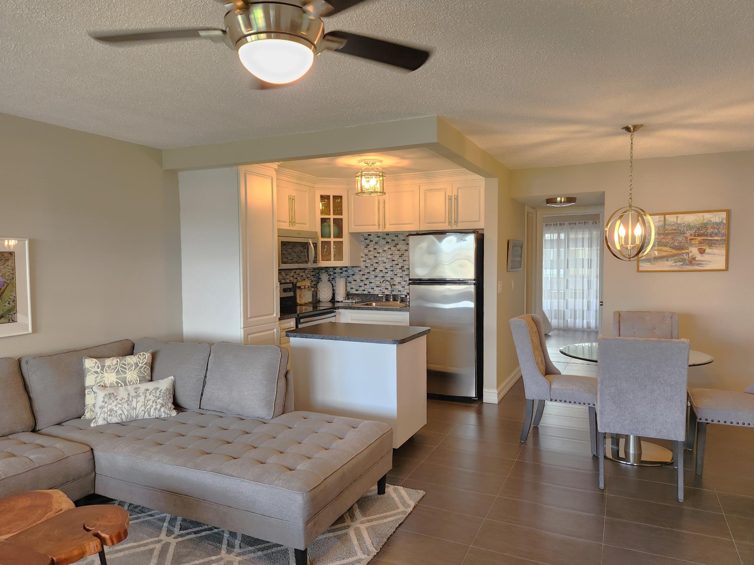 Foto de propiedad en 47 Andover B, West Palm Beach, FL 33417 West Palm Beach con MLS# 