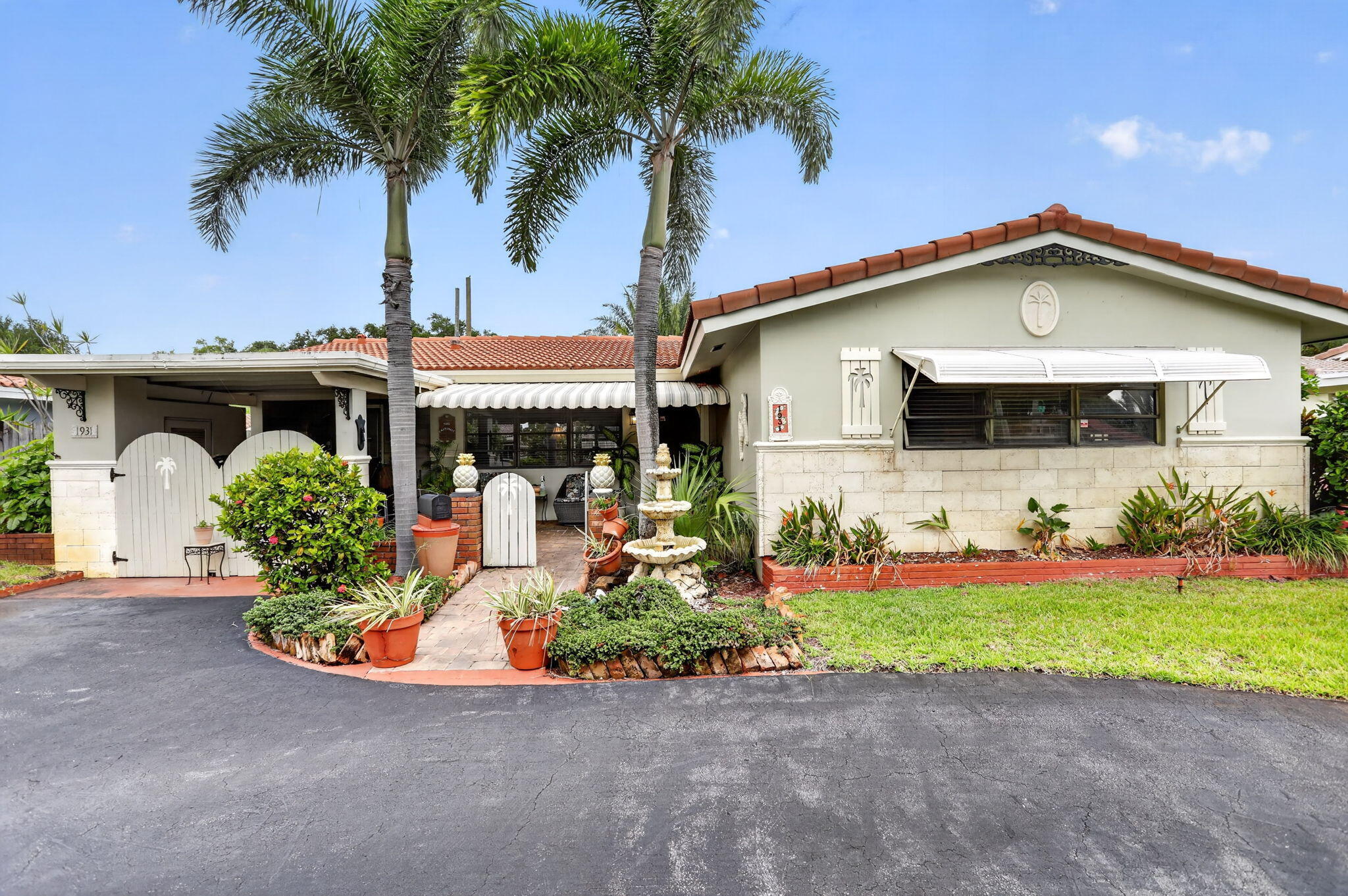 Foto de propiedad en 1931 NE 27th Street, Lighthouse Point, FL 33064 Lighthouse Point con MLS# 