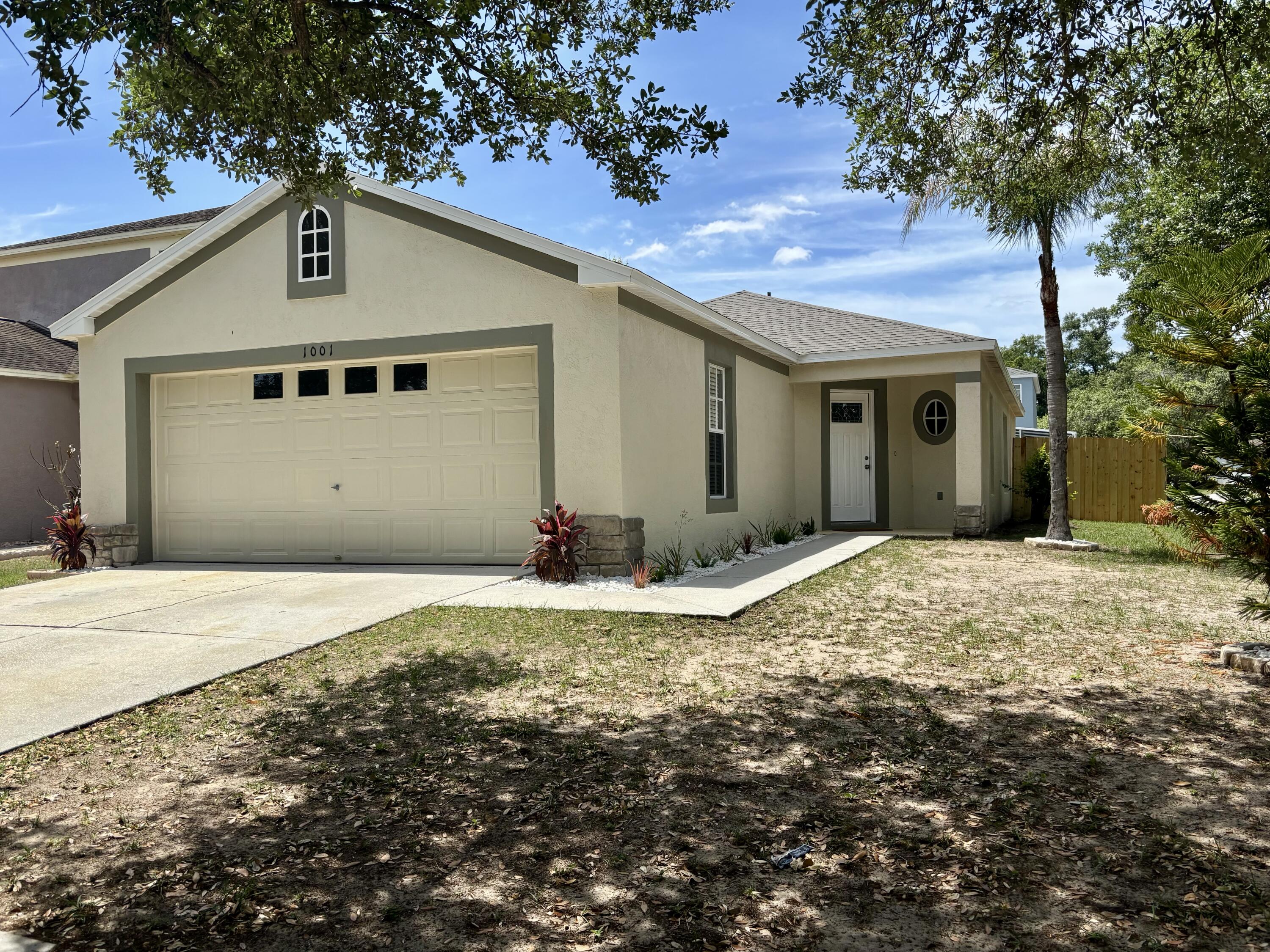 En Venta 1001 Harvest Moon Drive, Seffner, FL 33584, Seffner, FL 33584