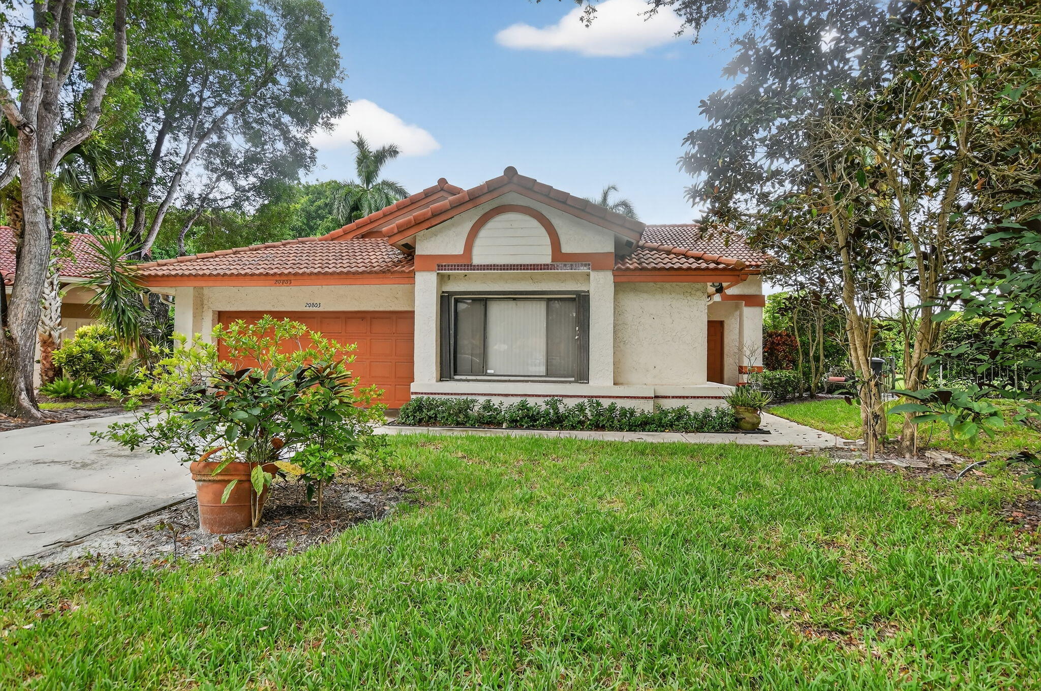 Foto de propiedad en 20803 Cabrillo Way, Boca Raton, FL 33428 Boca Raton con MLS# 
