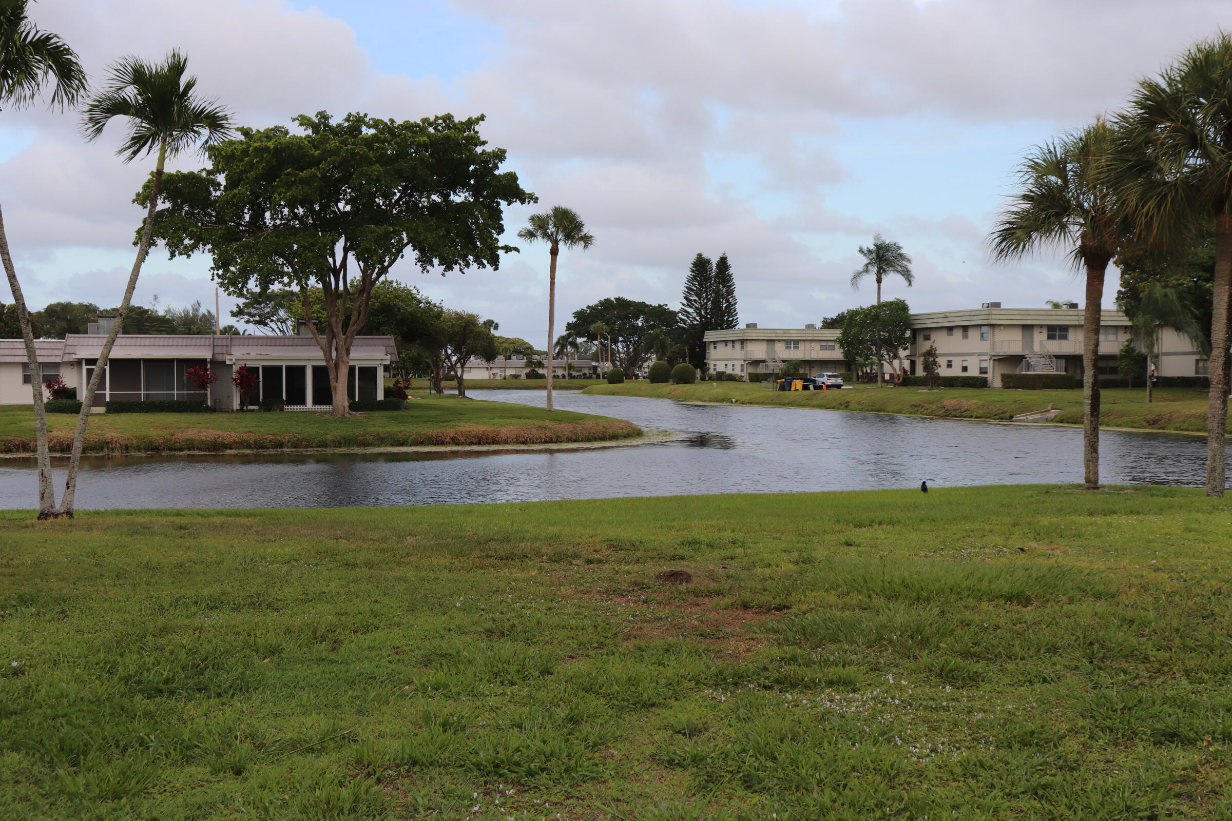 Foto de propiedad en 26 Brittany A, Delray Beach, FL 33446 Delray Beach con MLS# 