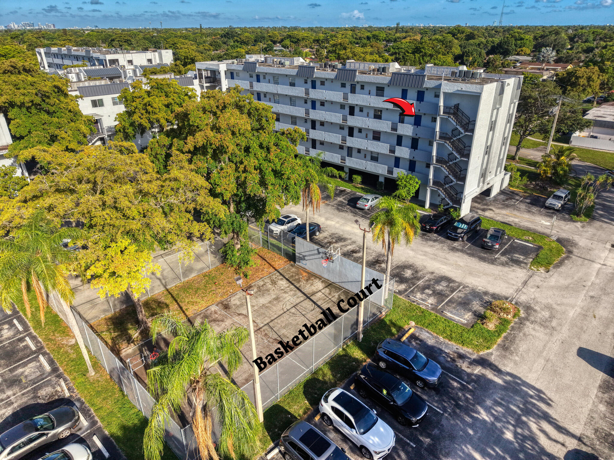 Foto de propiedad en 7541 NW 16th Street 1411, Plantation, FL 33313 Plantation con MLS# 