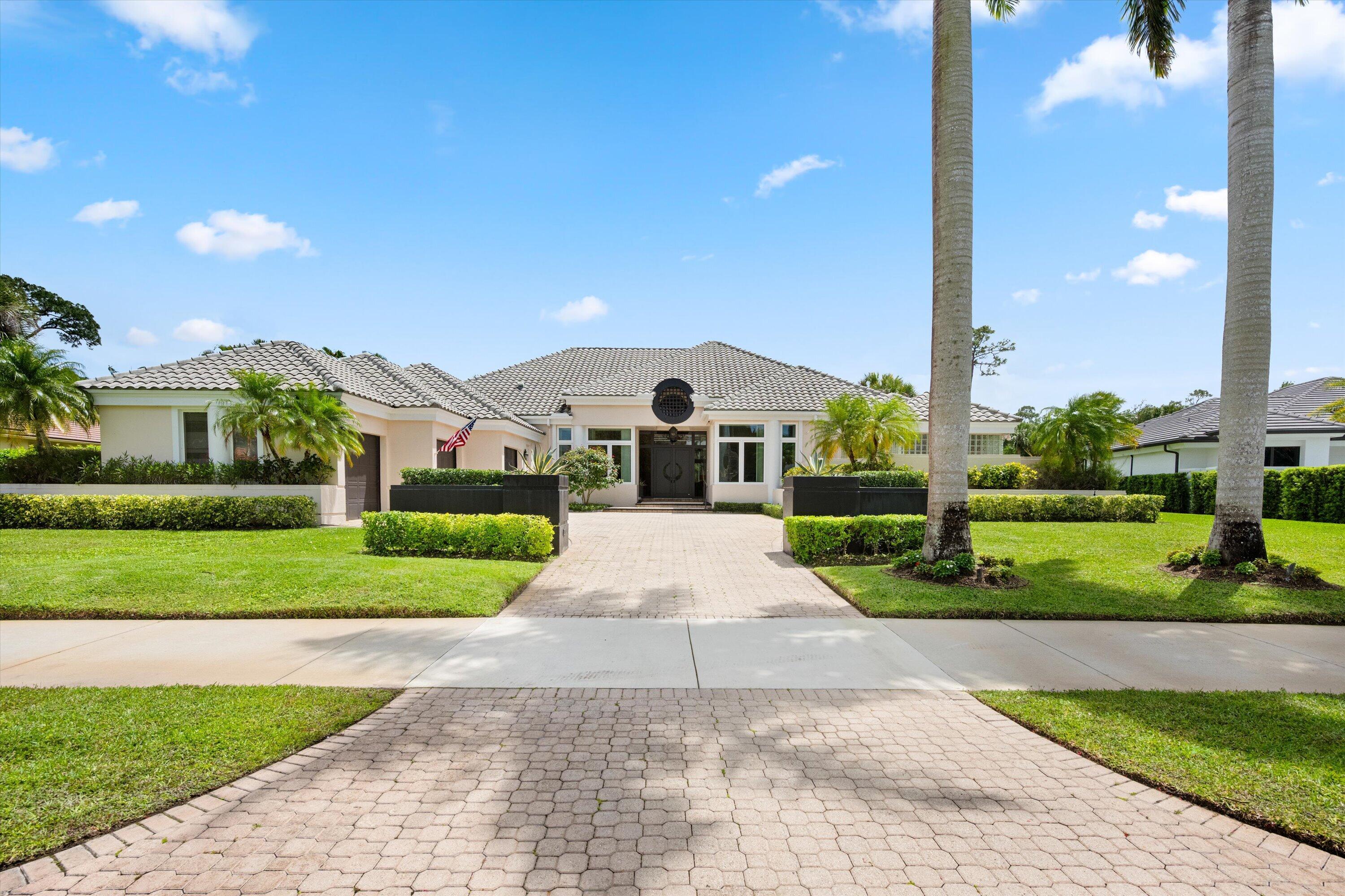 Vendido 1776 Breakers West Boulevard, West Palm Beach, FL 33411, West Palm Beach, FL 33411