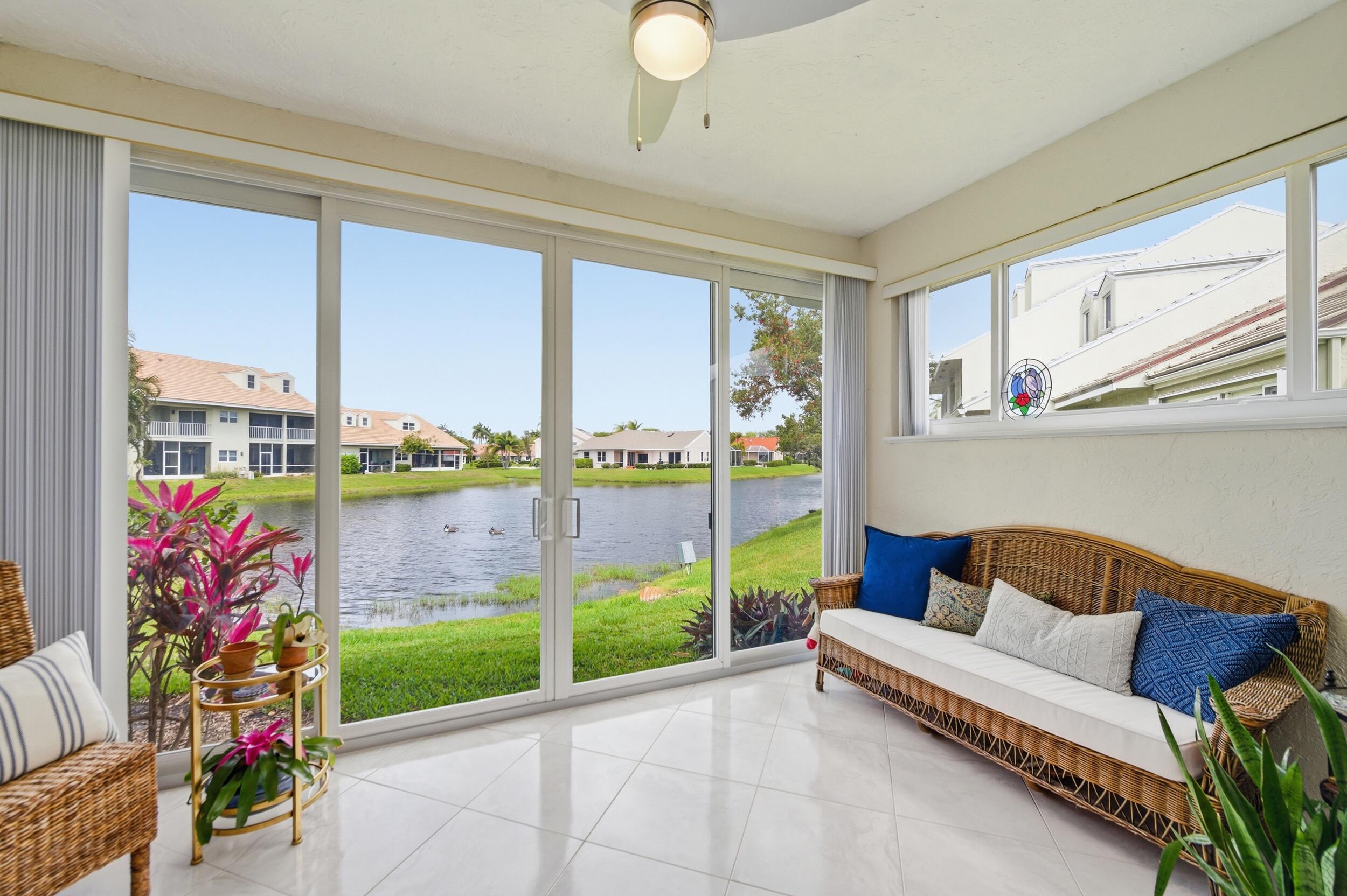 Foto de propiedad en 47 N Lakeshore Drive, Hypoluxo, FL 33462 Hypoluxo con MLS# 
