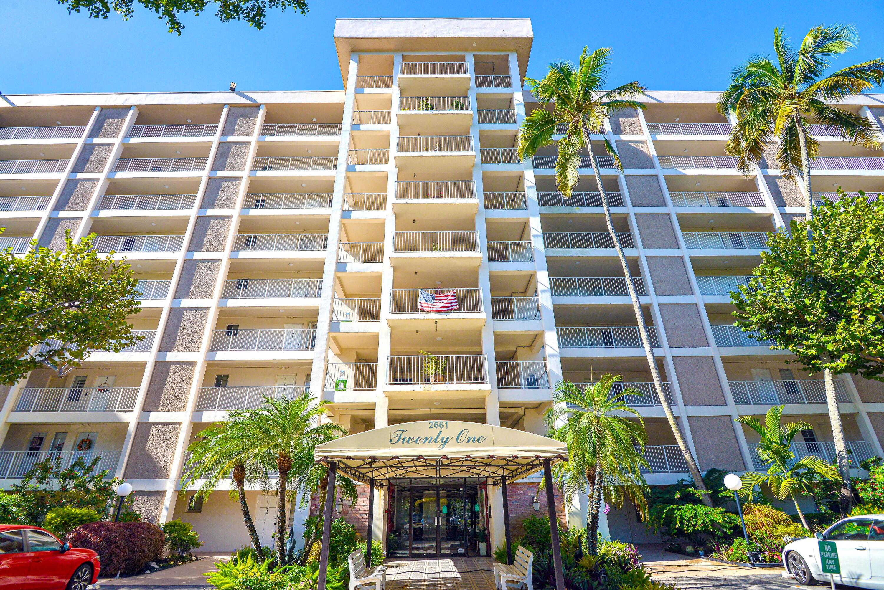 Foto de propiedad en 2661 S Course Drive 707, Pompano Beach, FL 33069 Pompano Beach con MLS# 